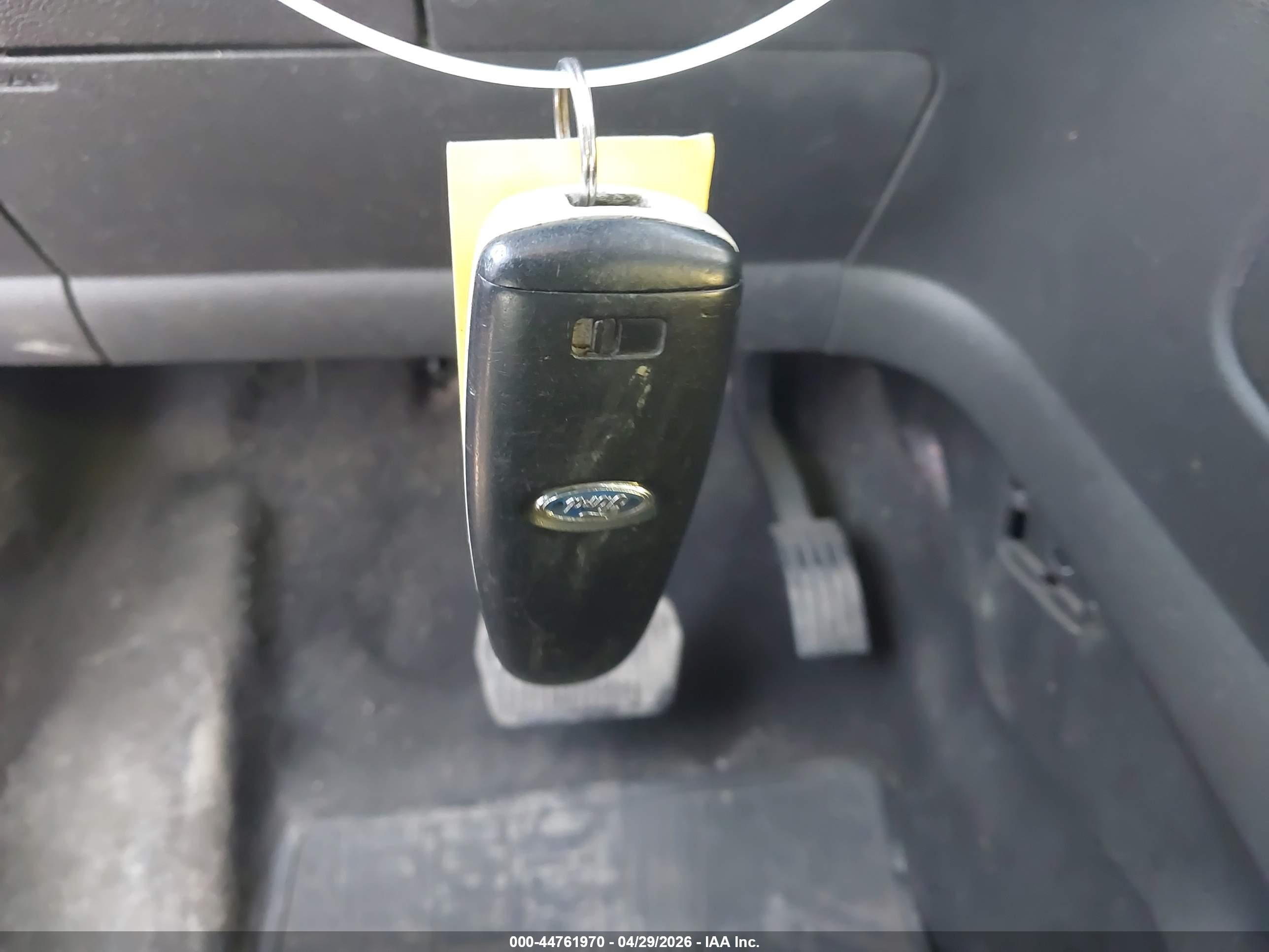 FORD ESCAPE image 11