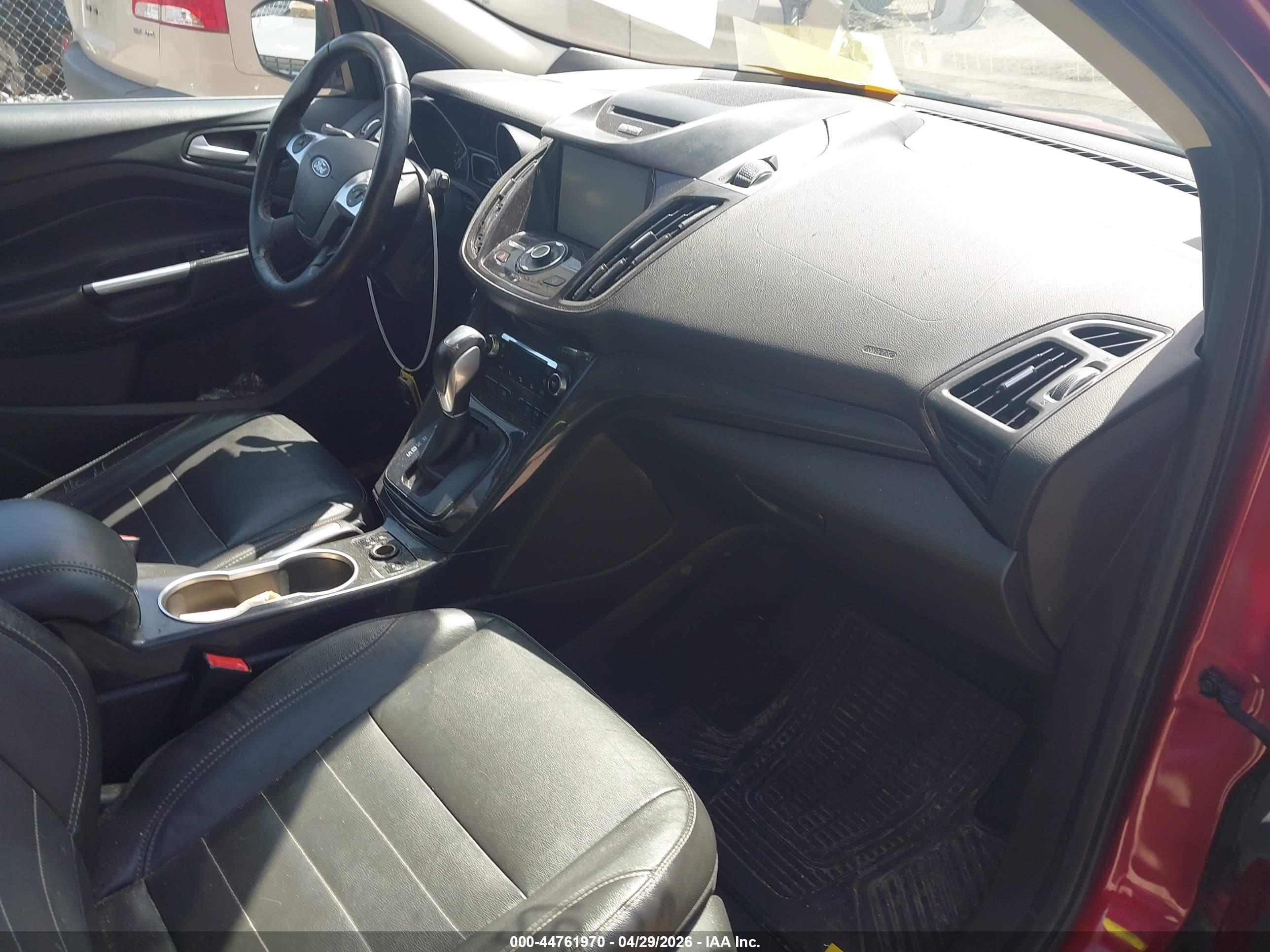 FORD ESCAPE image 5