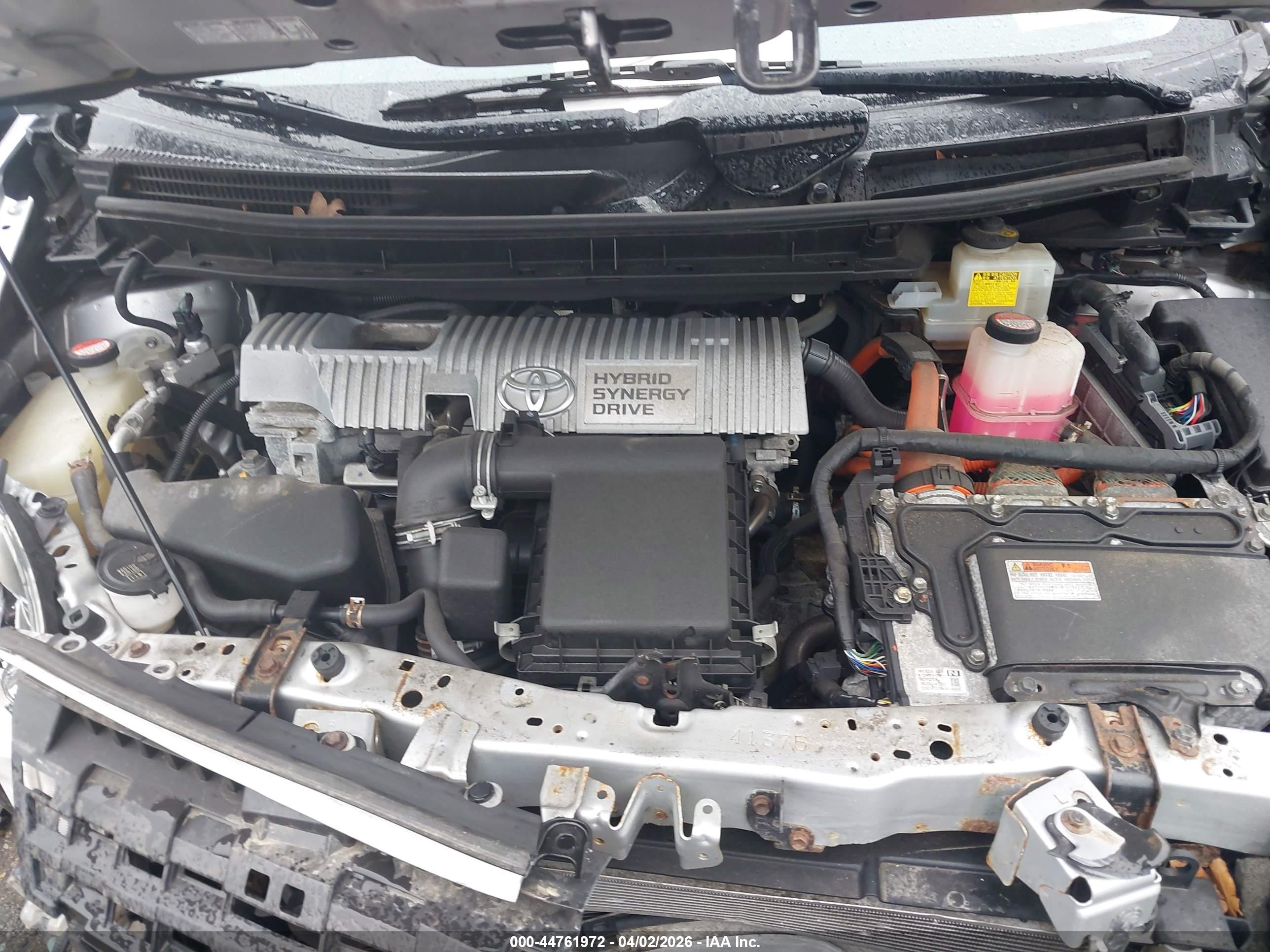 TOYOTA PRIUS image 10