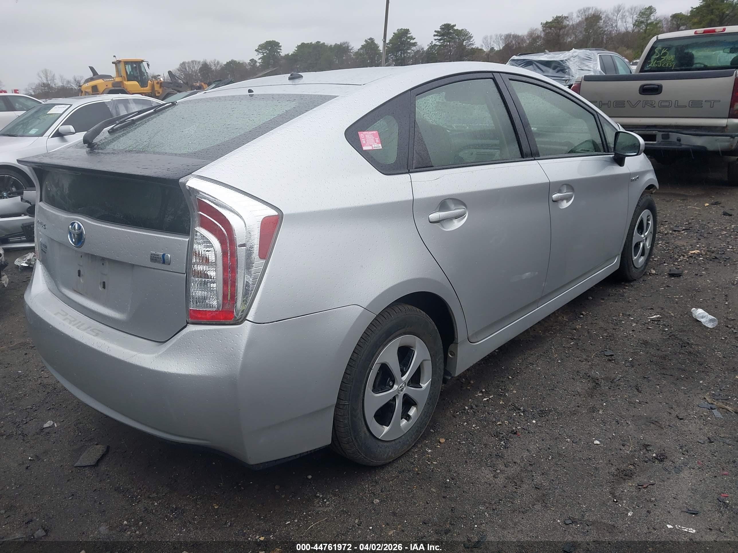TOYOTA PRIUS image 4