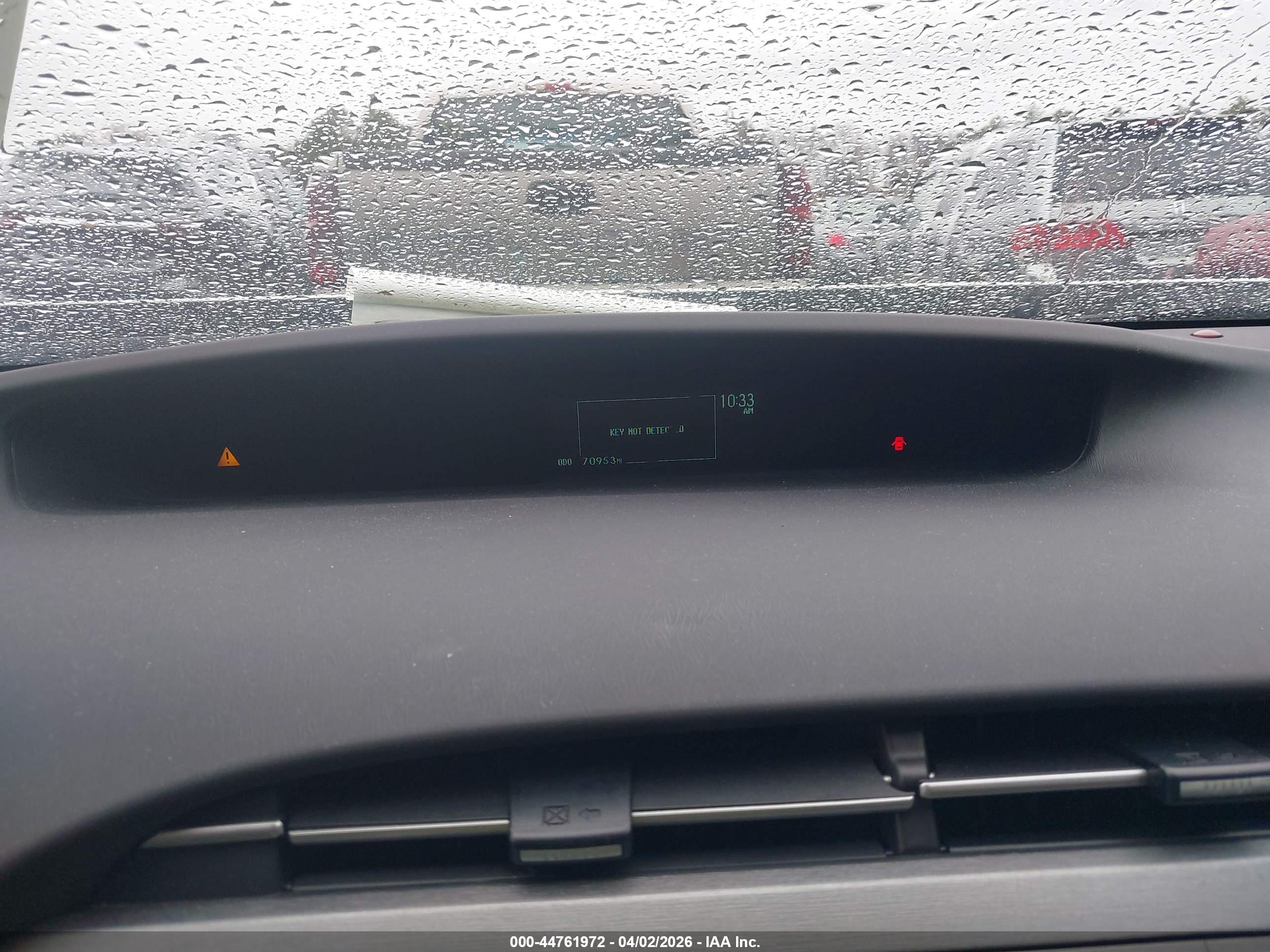 TOYOTA PRIUS image 7