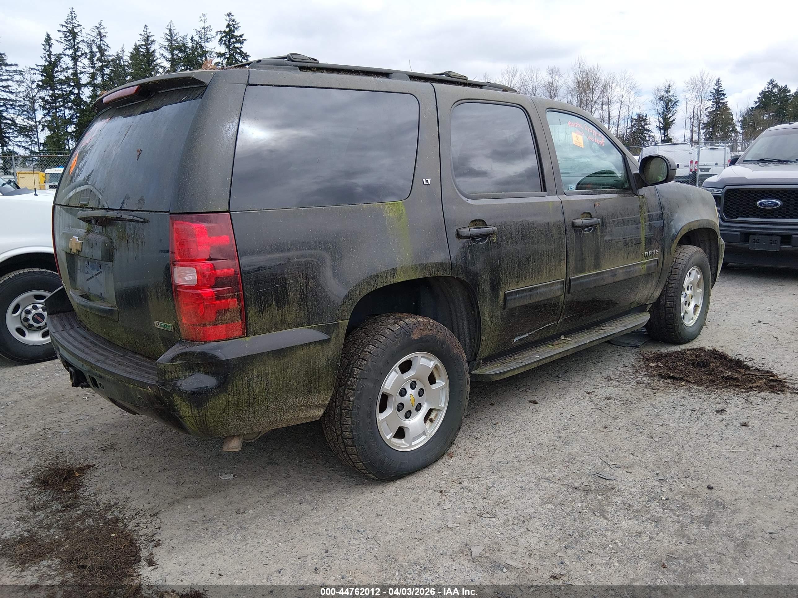 CHEVROLET TAHOE image 4