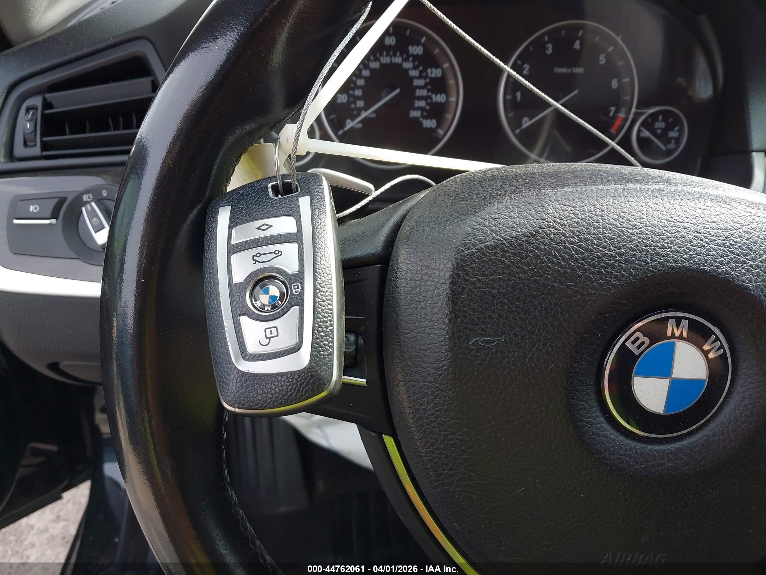 BMW 535I image 11