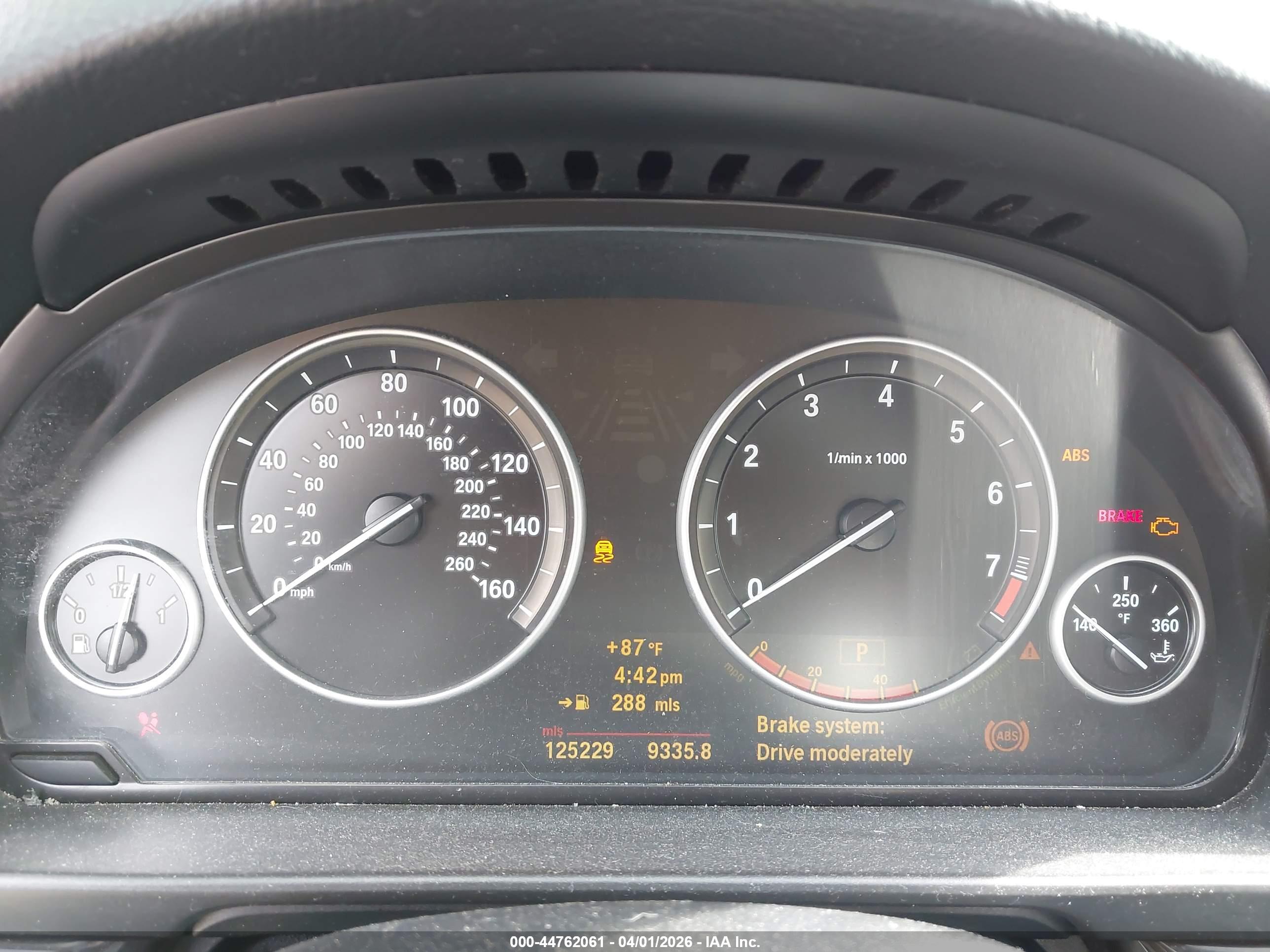 BMW 535I image 7