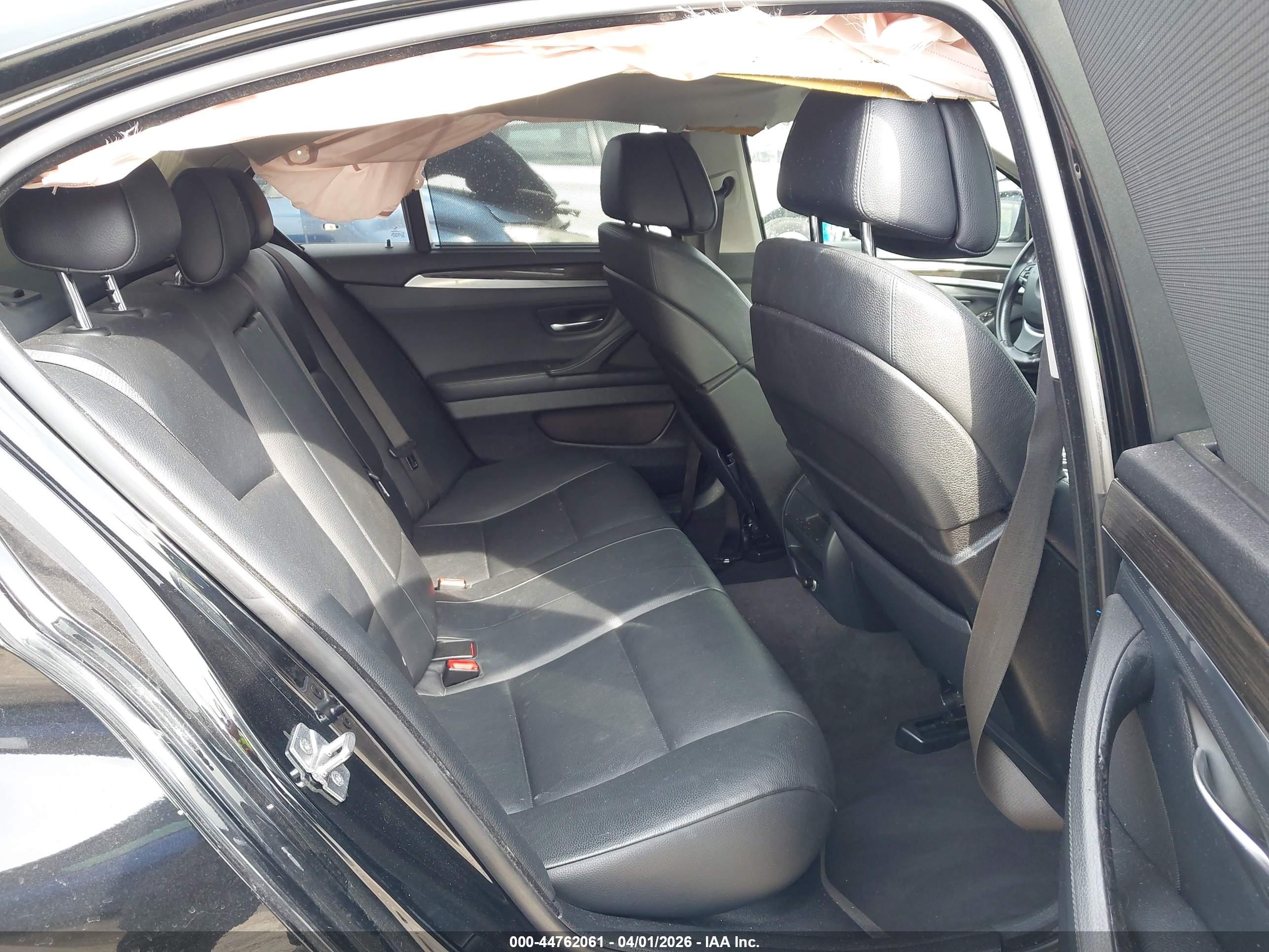 BMW 535I image 8