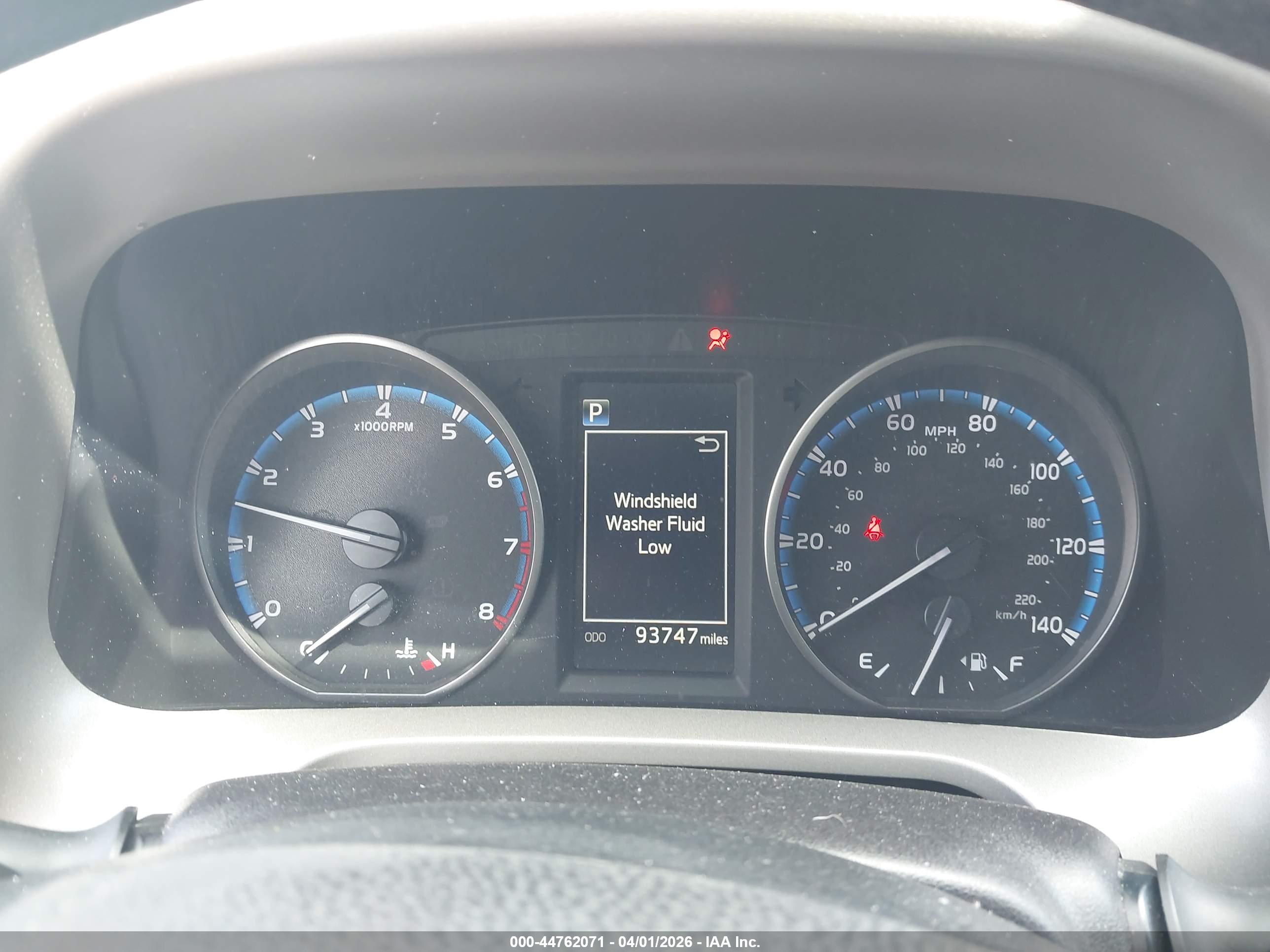 TOYOTA RAV4 image 7