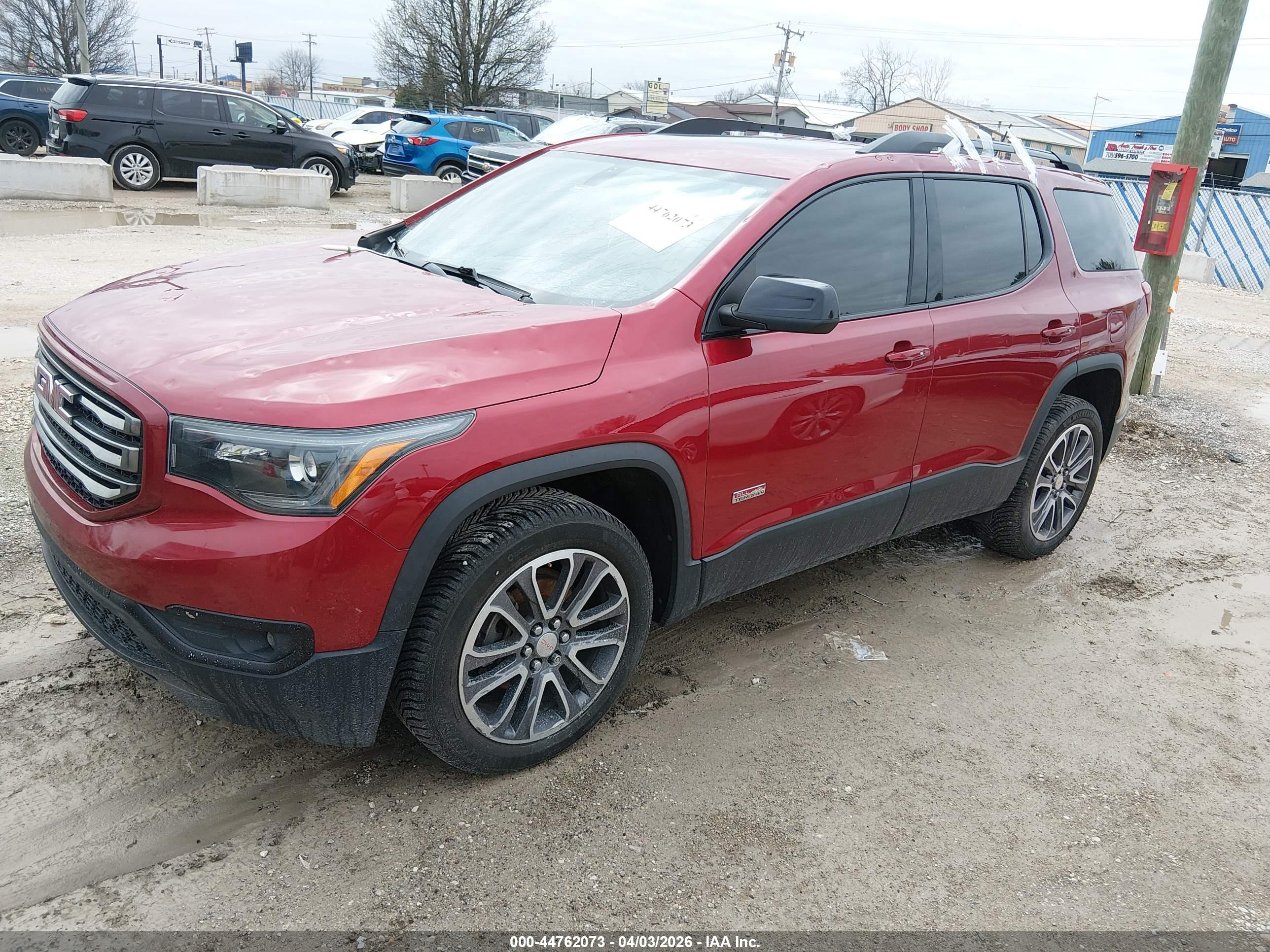 GMC ACADIA image 2