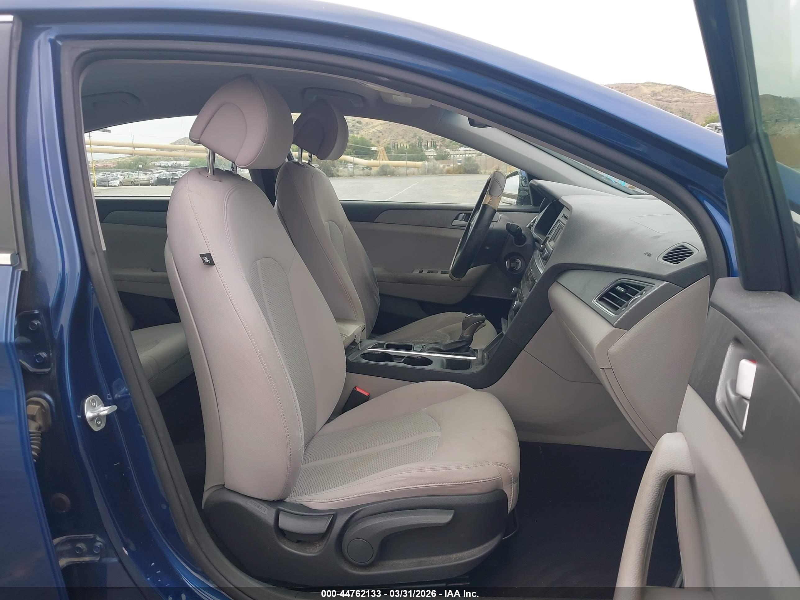 HYUNDAI SONATA image 5