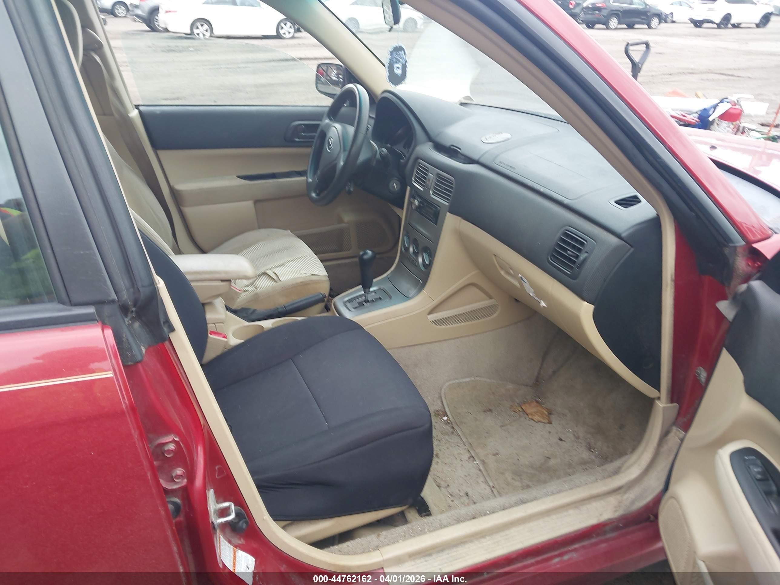 SUBARU FORESTER image 5