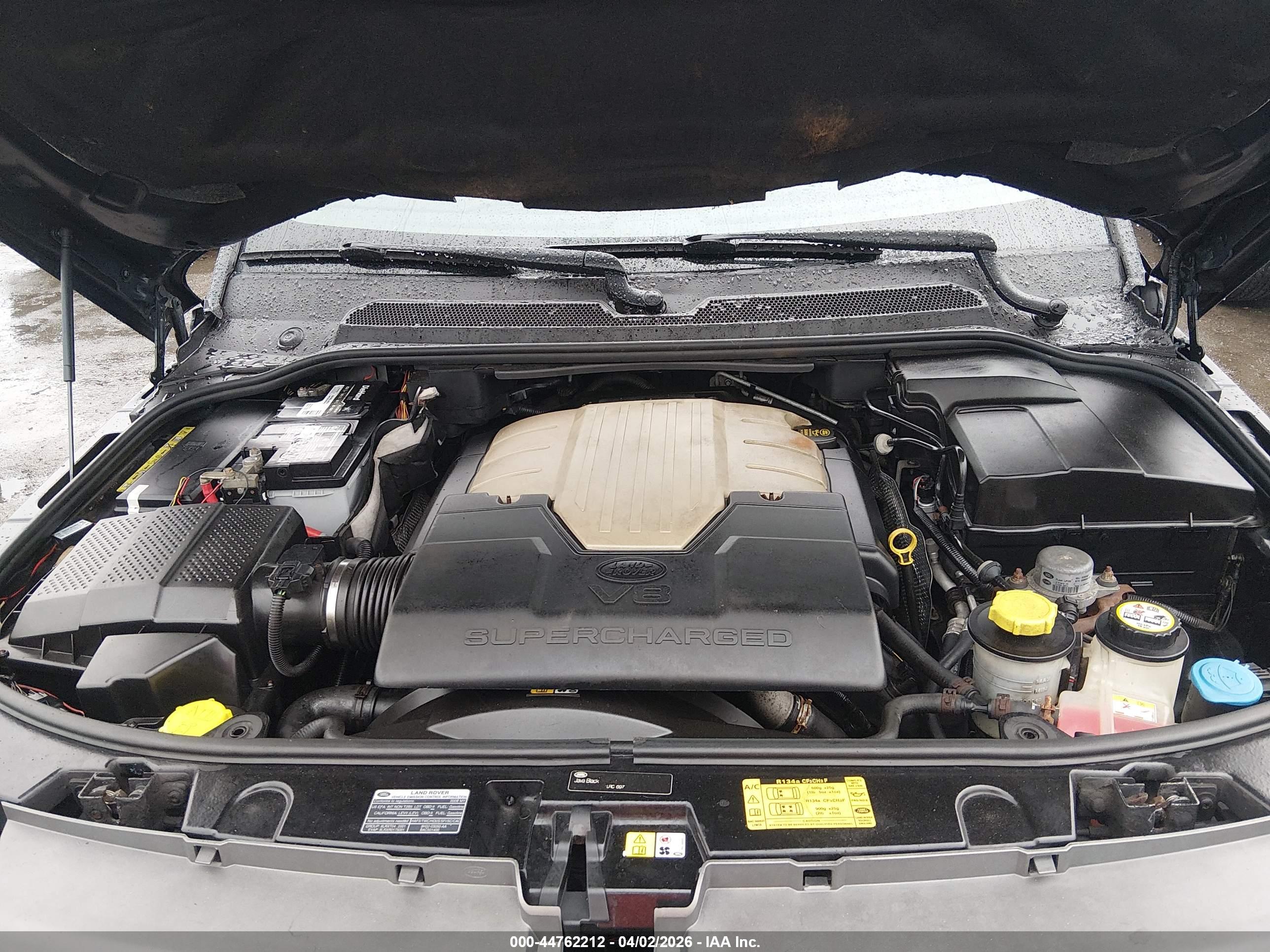 LAND ROVER image 10