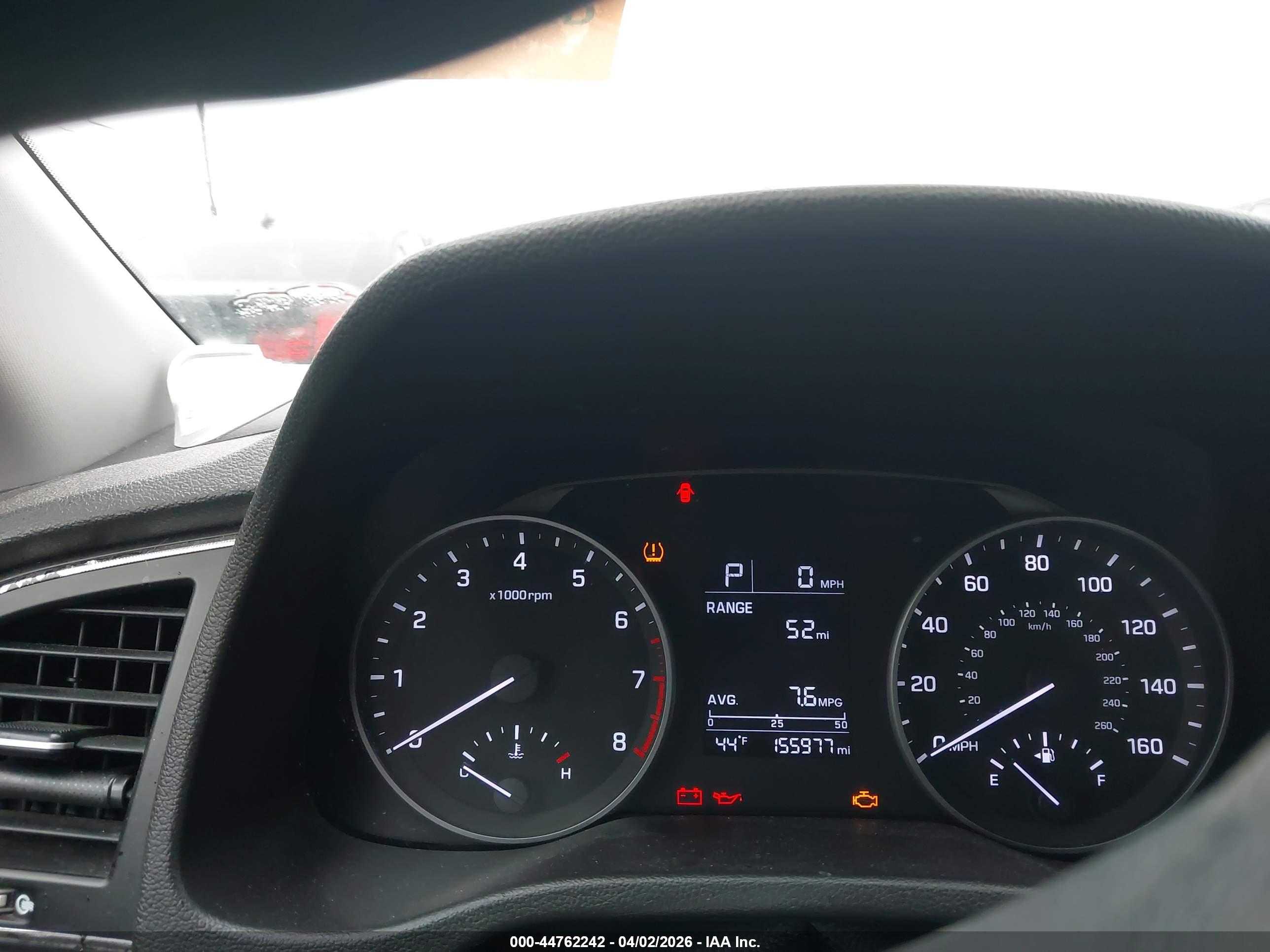 HYUNDAI ELANTRA image 7