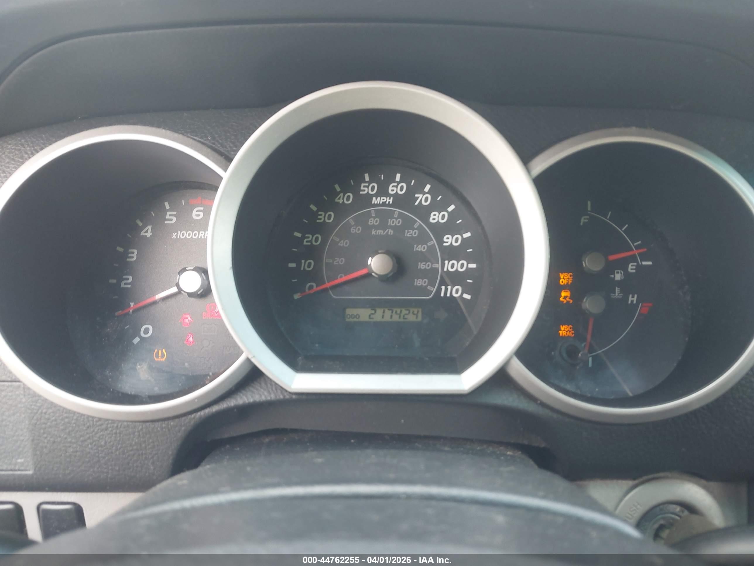 TOYOTA 4RUNNER image 7