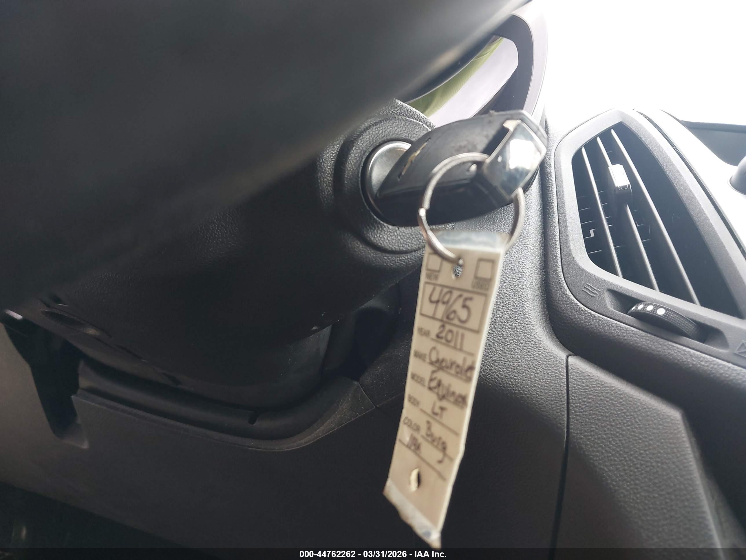 CHEVROLET EQUINOX image 11