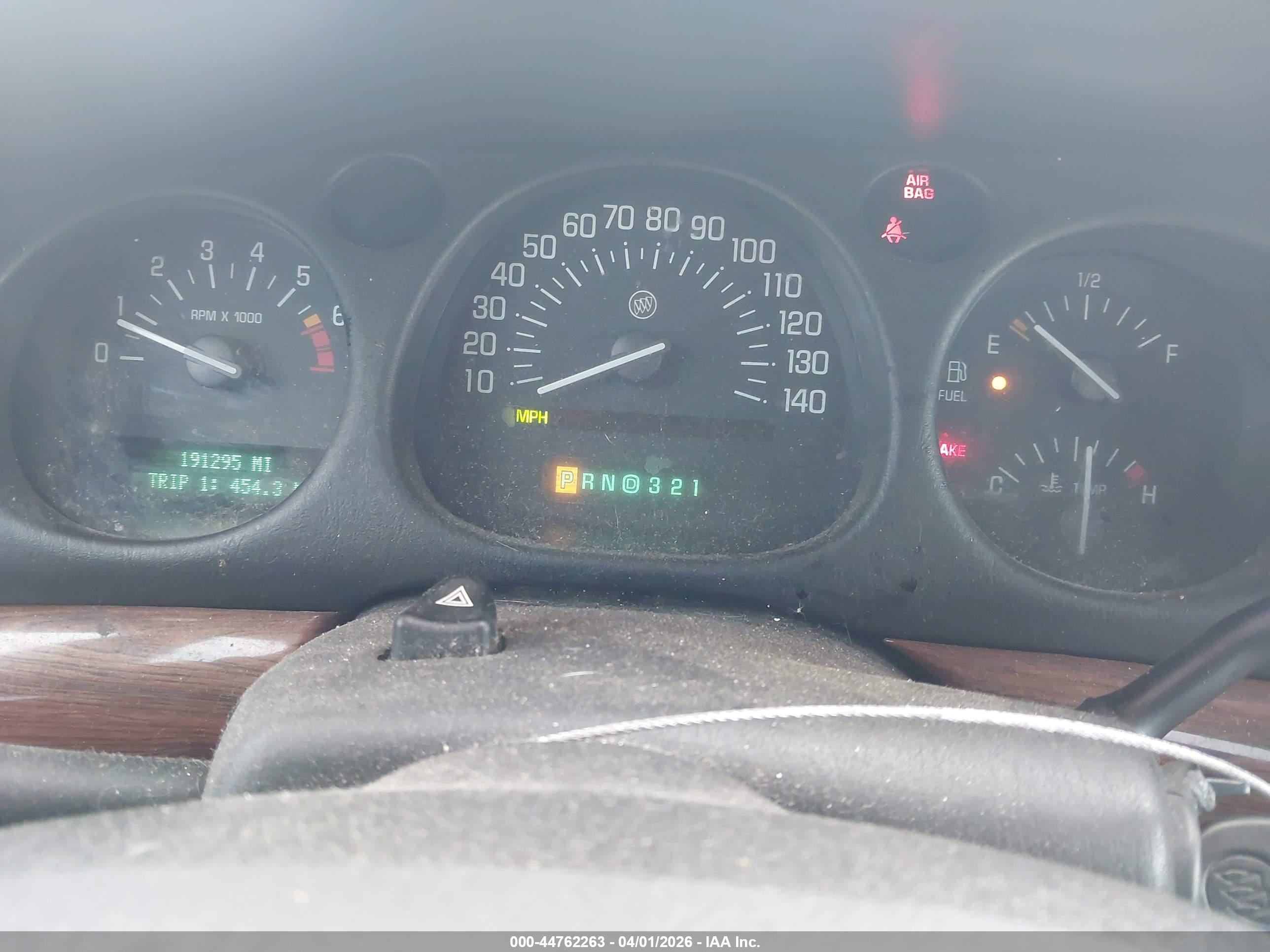 BUICK LESABRE image 7
