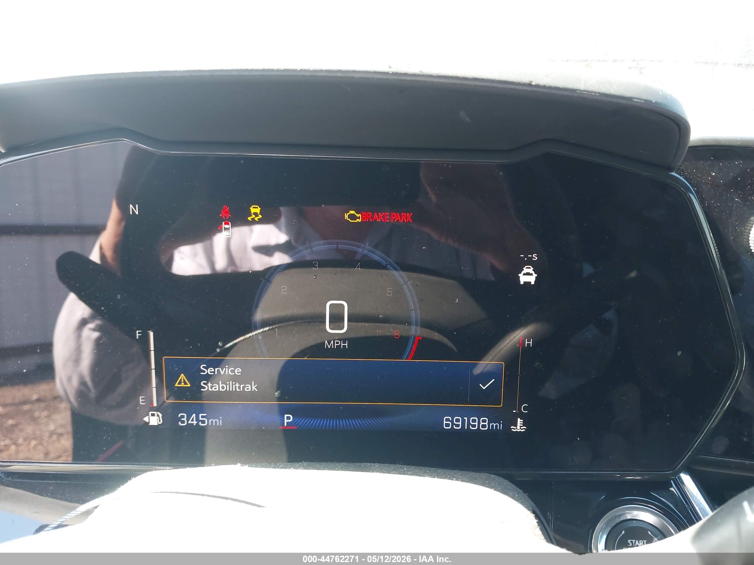 CHEVROLET TRAX image 7