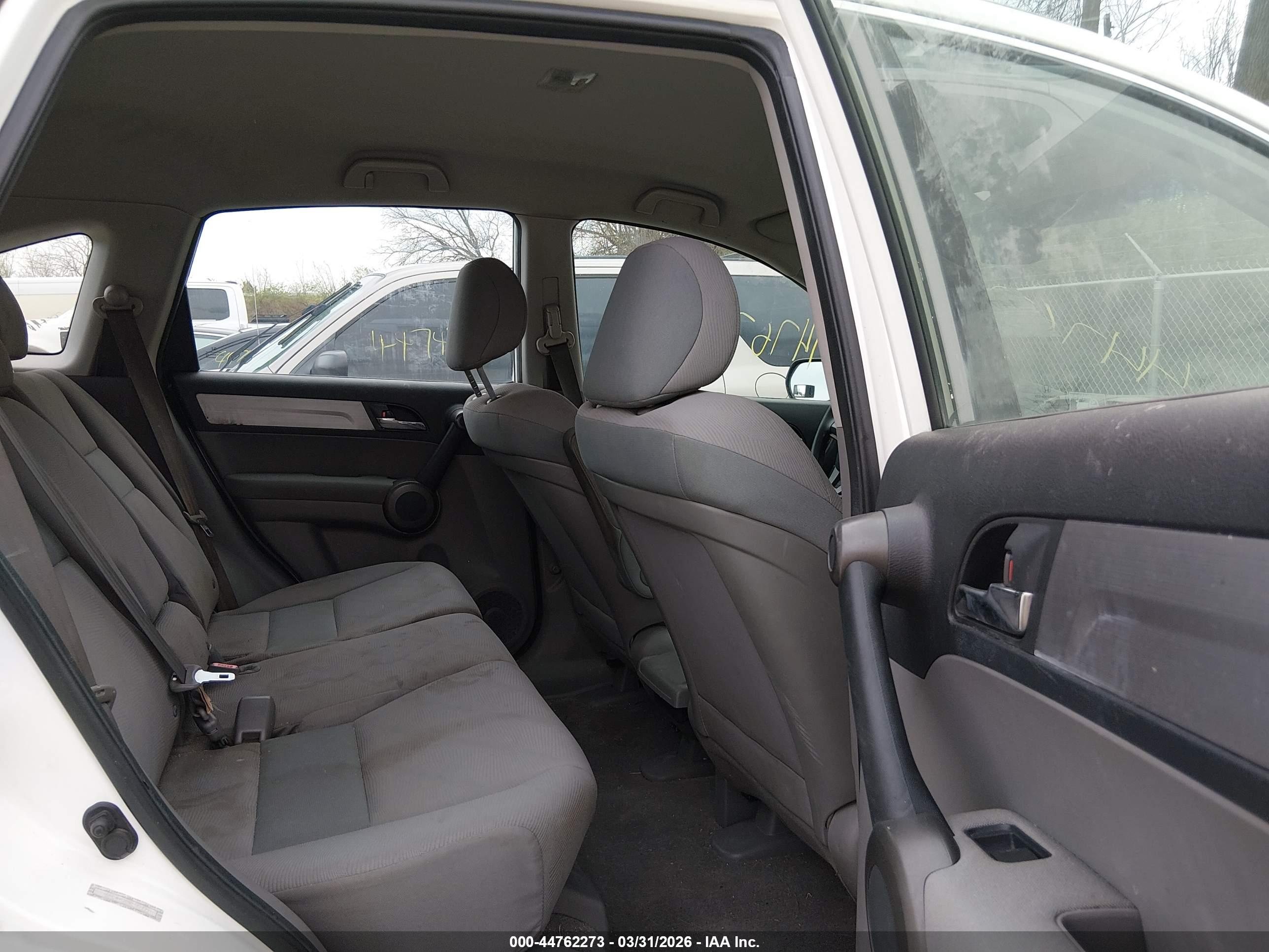HONDA CR-V image 8