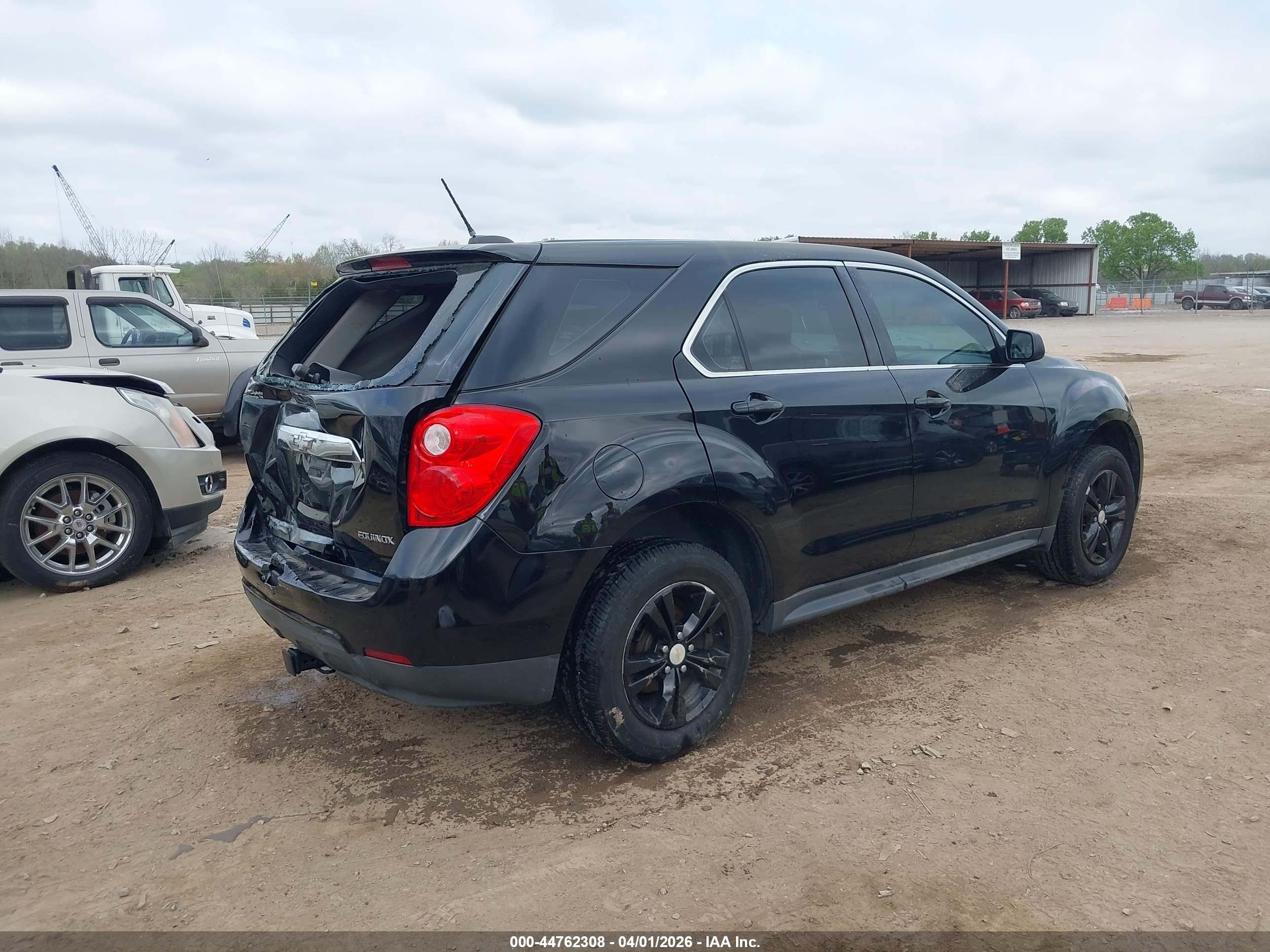 CHEVROLET EQUINOX image 4