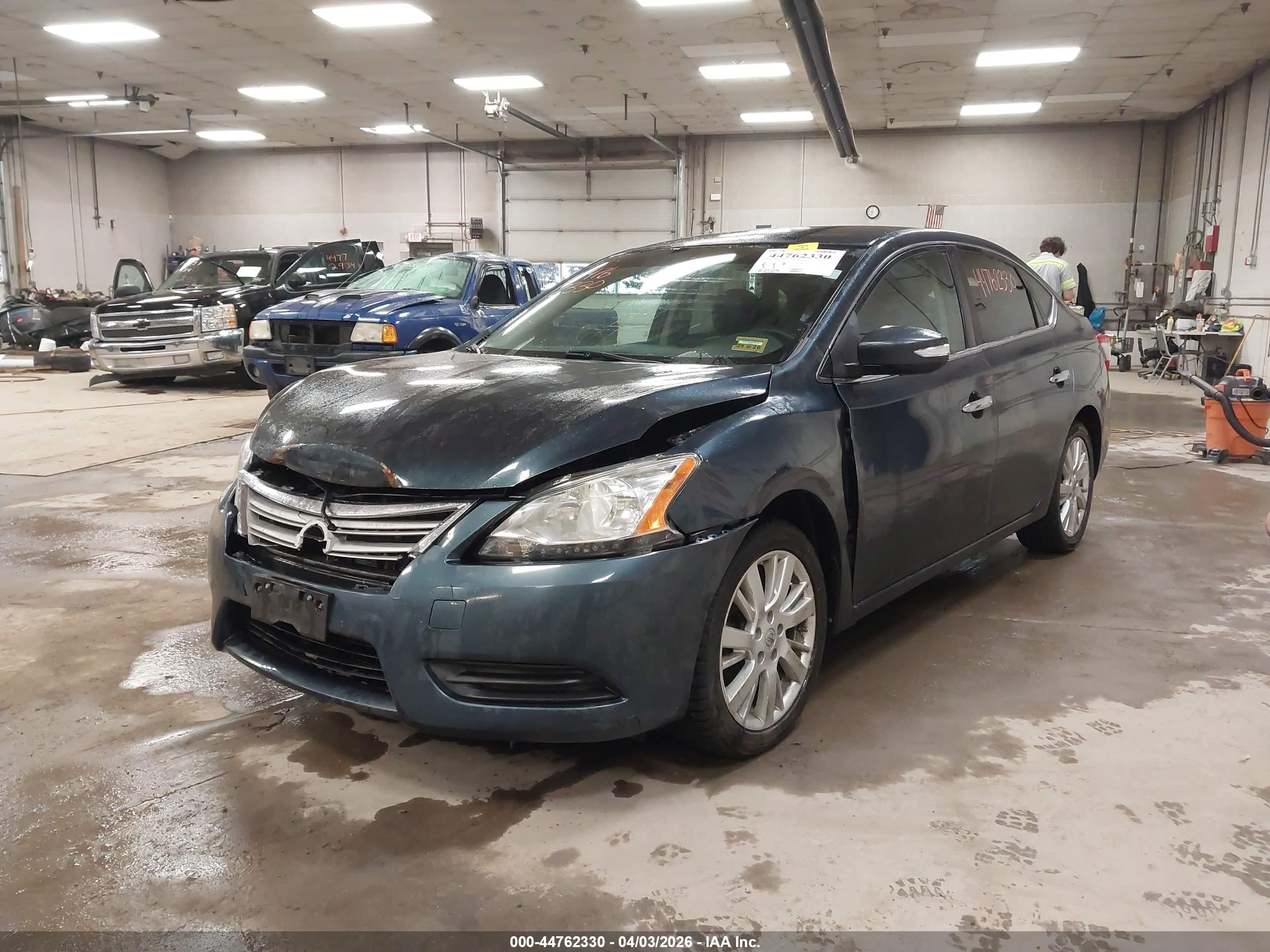 NISSAN SENTRA image 2