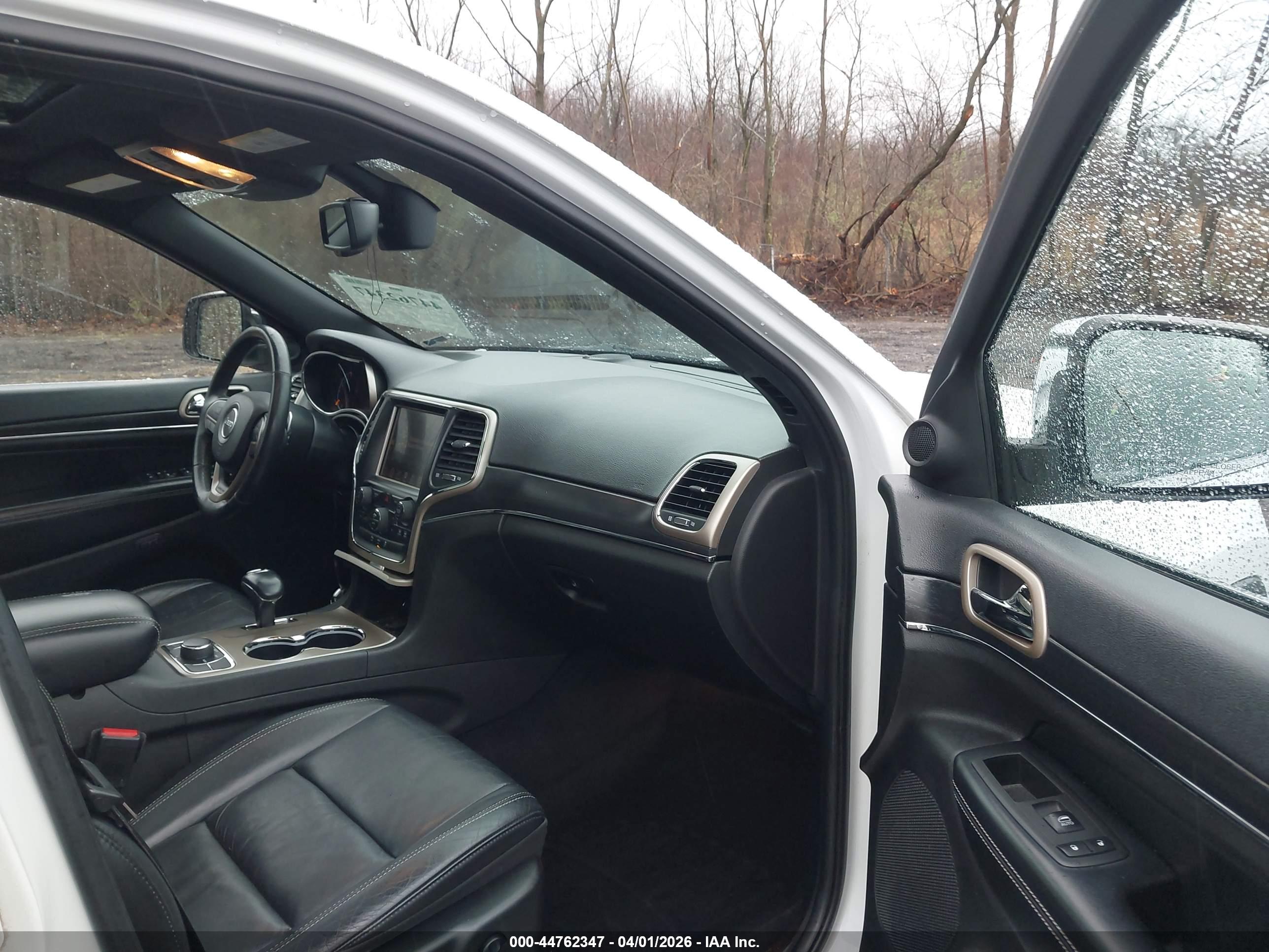 JEEP GRAND image 5