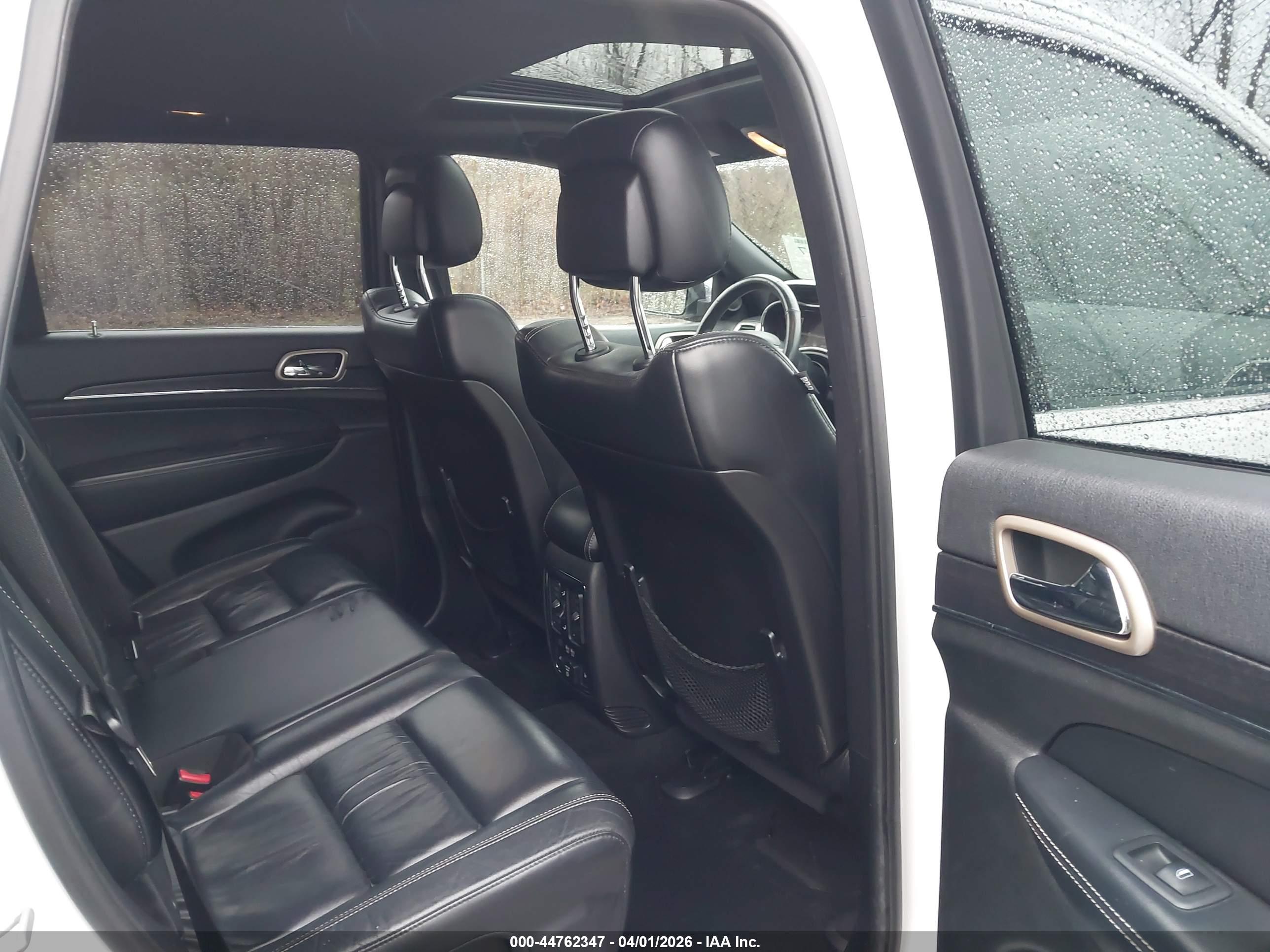 JEEP GRAND image 8