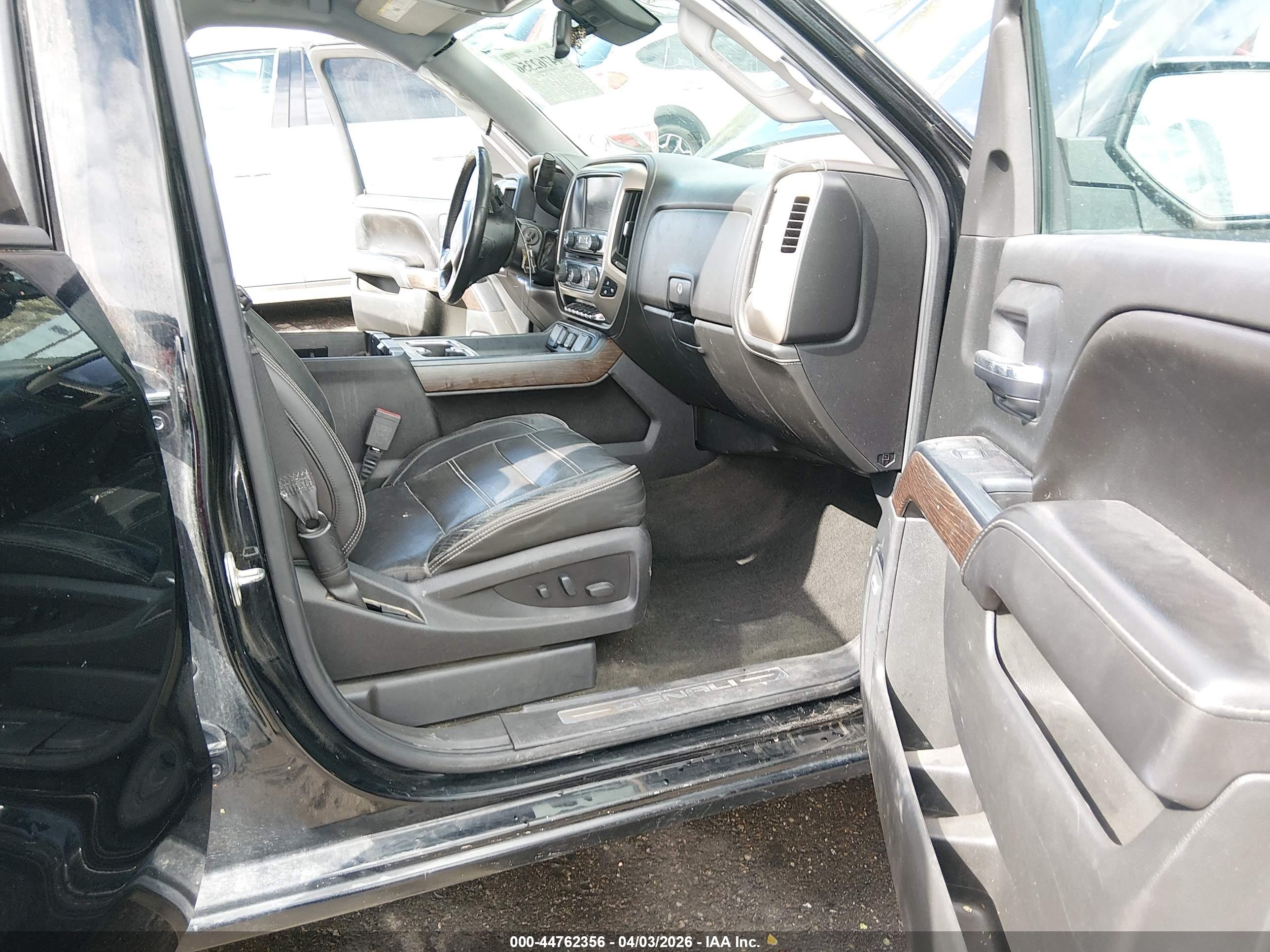 GMC SIERRA image 5