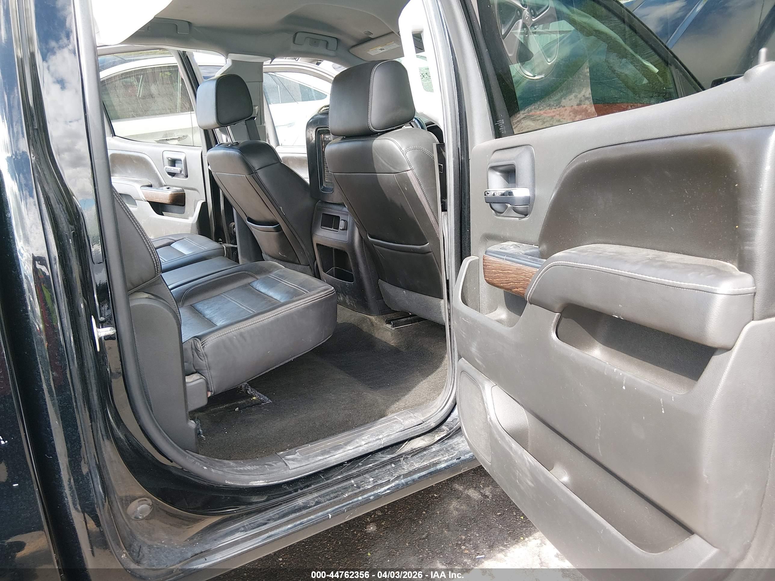 GMC SIERRA image 8