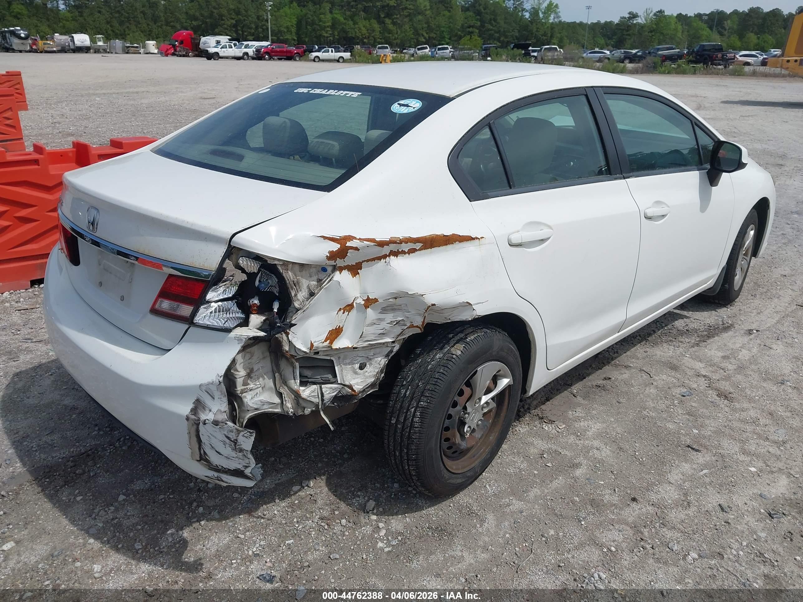 HONDA CIVIC image 4