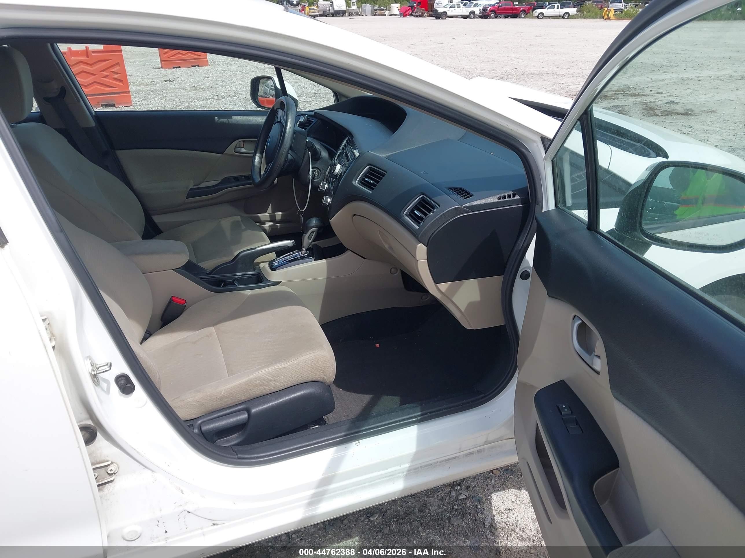 HONDA CIVIC image 5