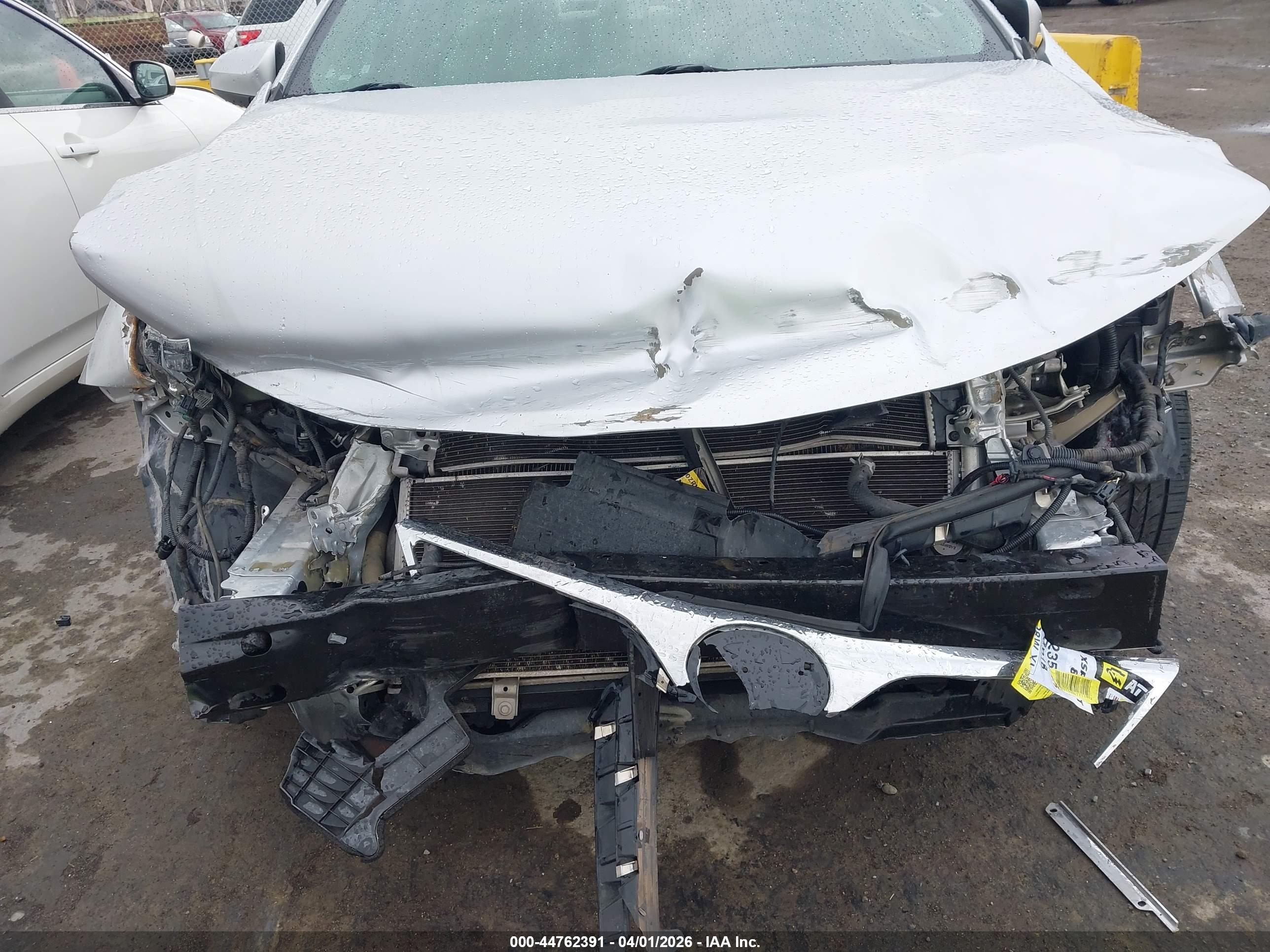 TOYOTA CAMRY image 6