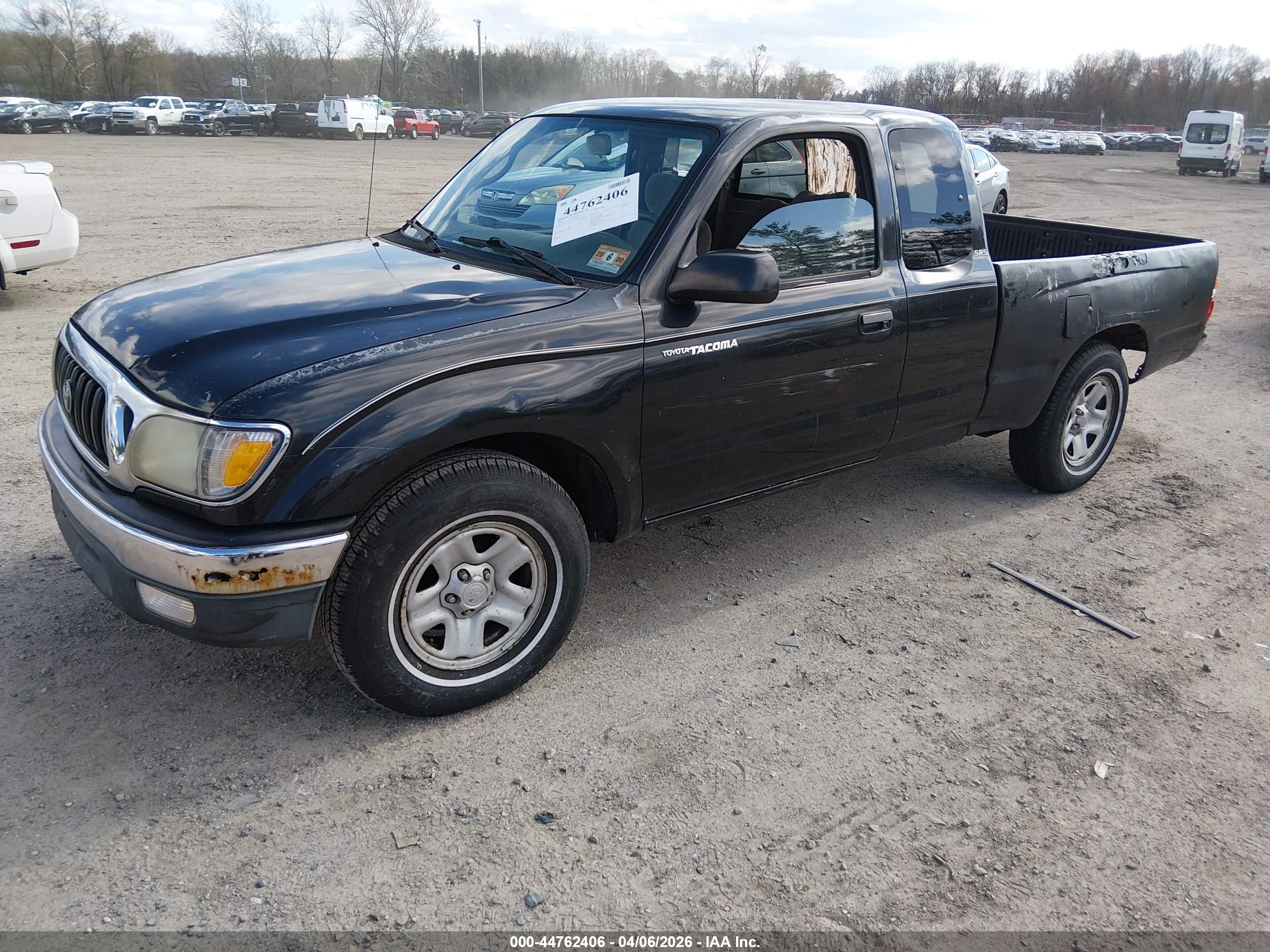 TOYOTA TACOMA image 2