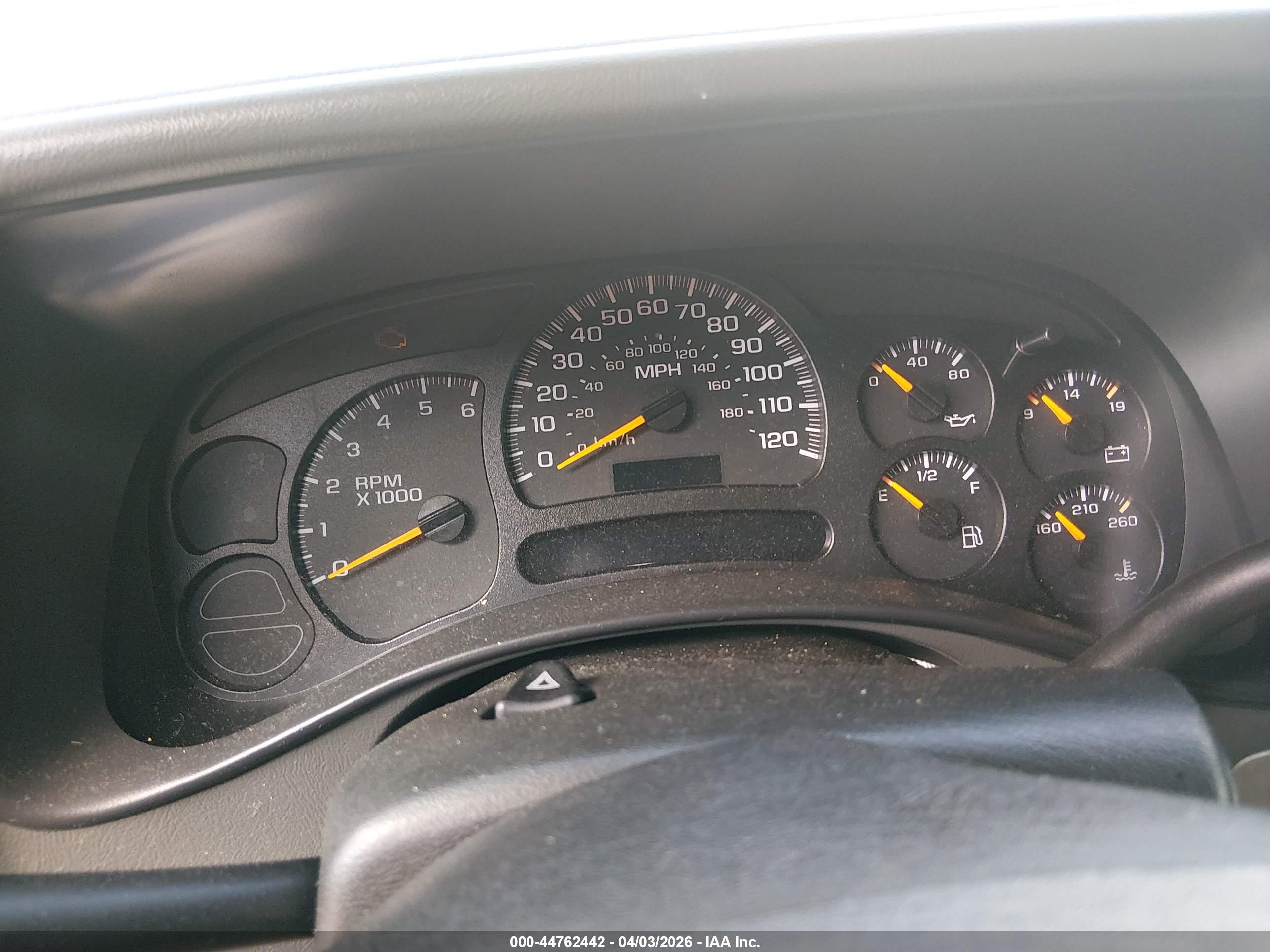 GMC YUKON image 7
