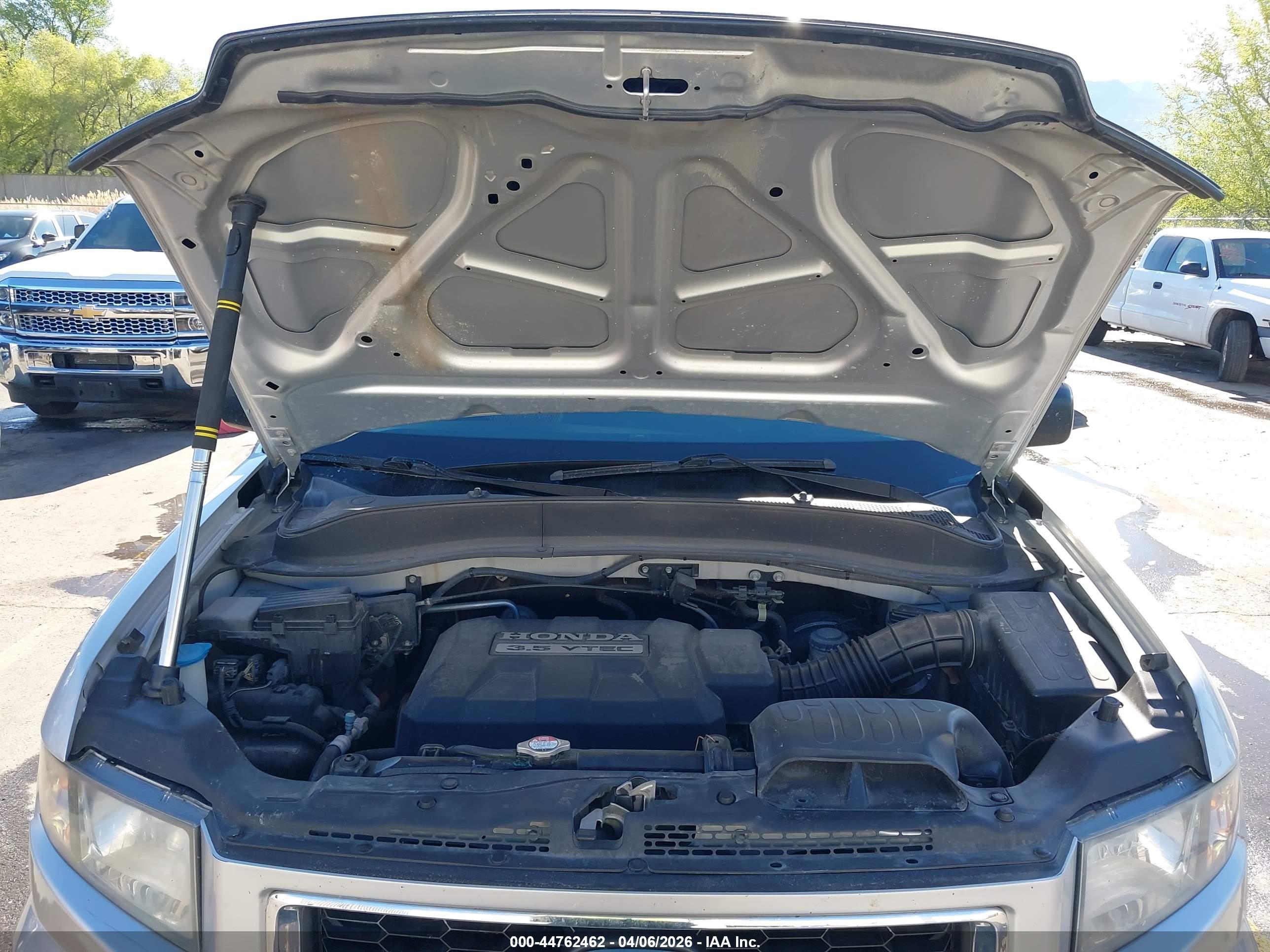 HONDA RIDGELINE image 10