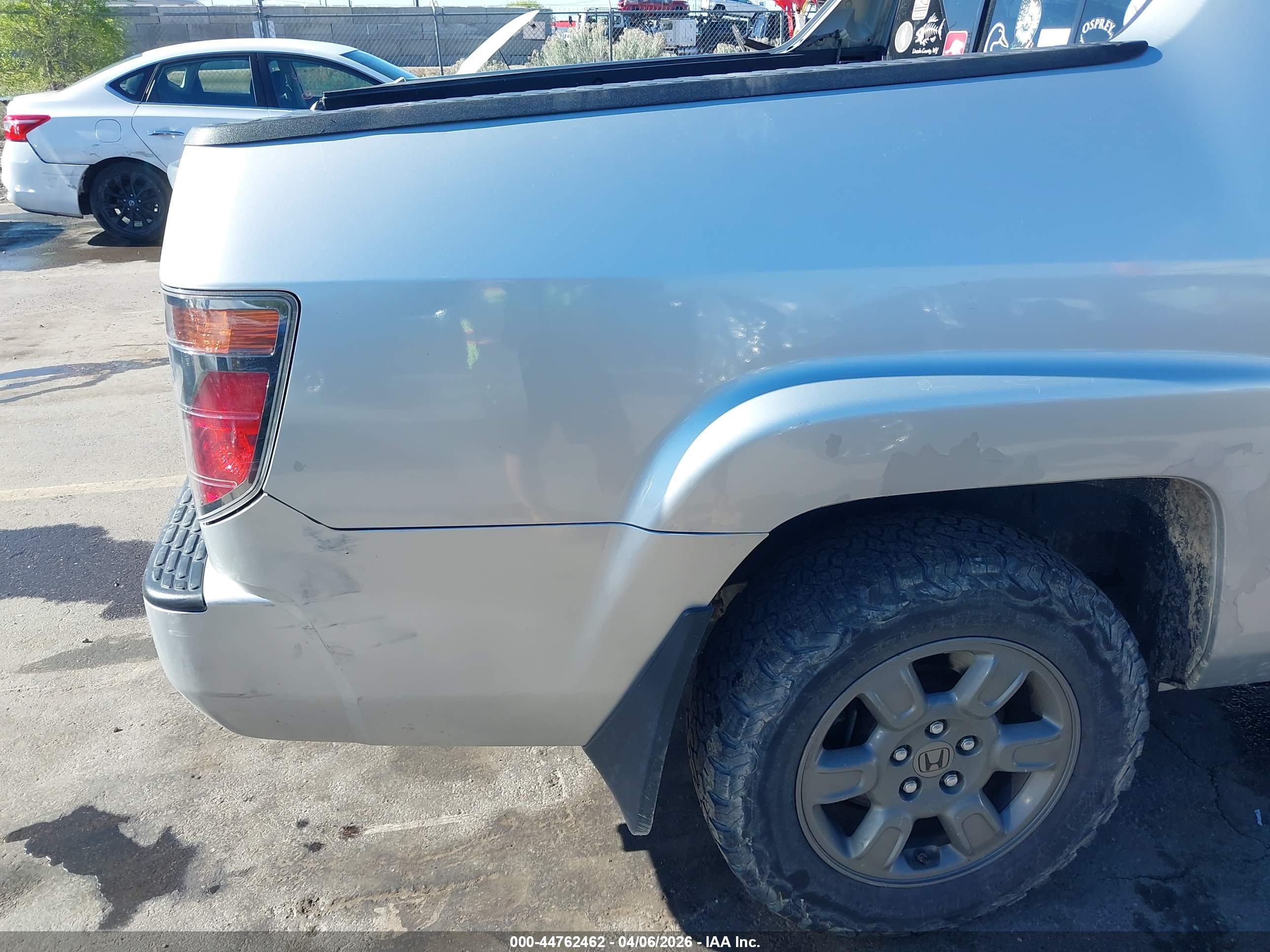 HONDA RIDGELINE image 6