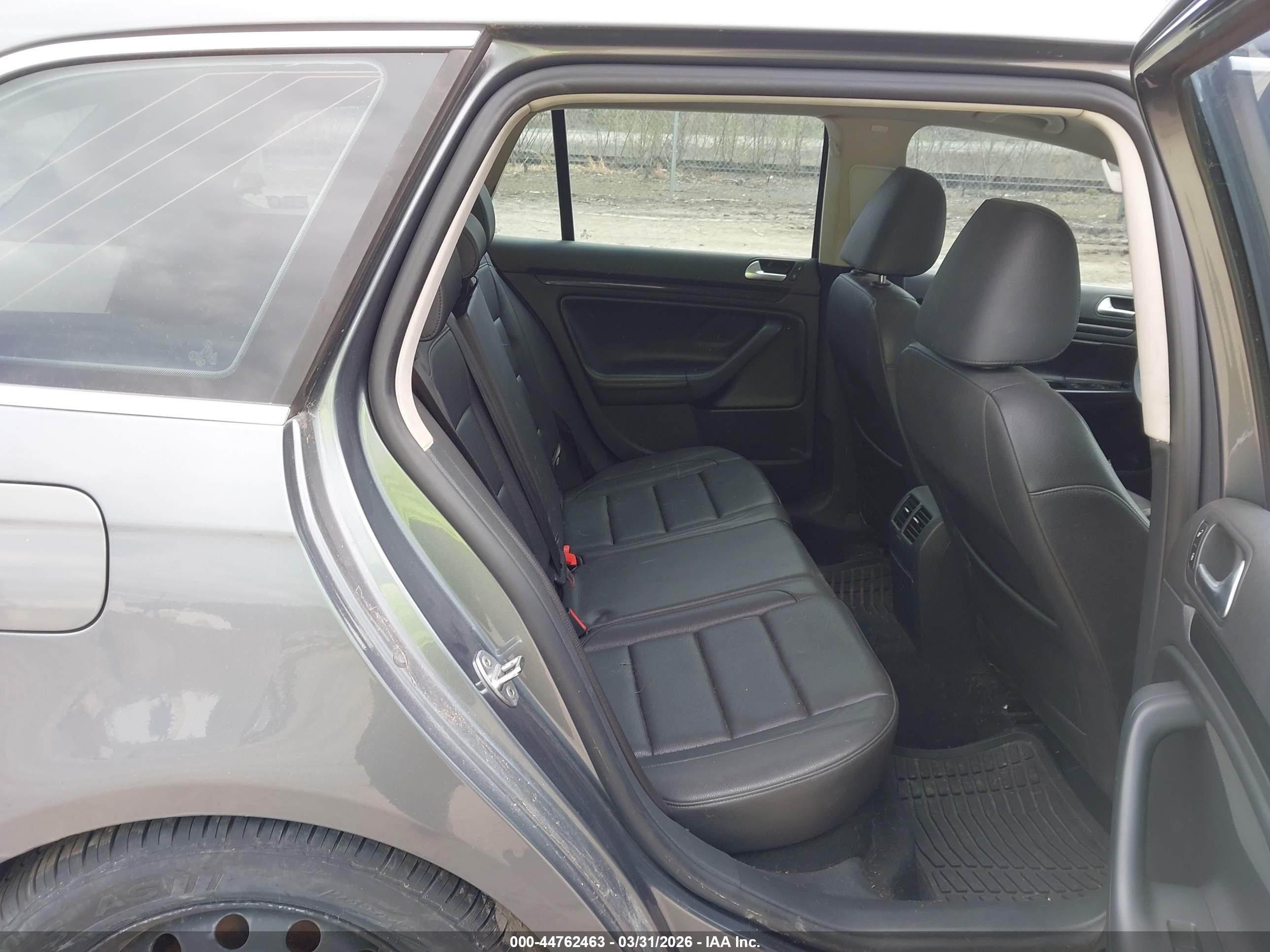 VOLKSWAGEN JETTA image 8