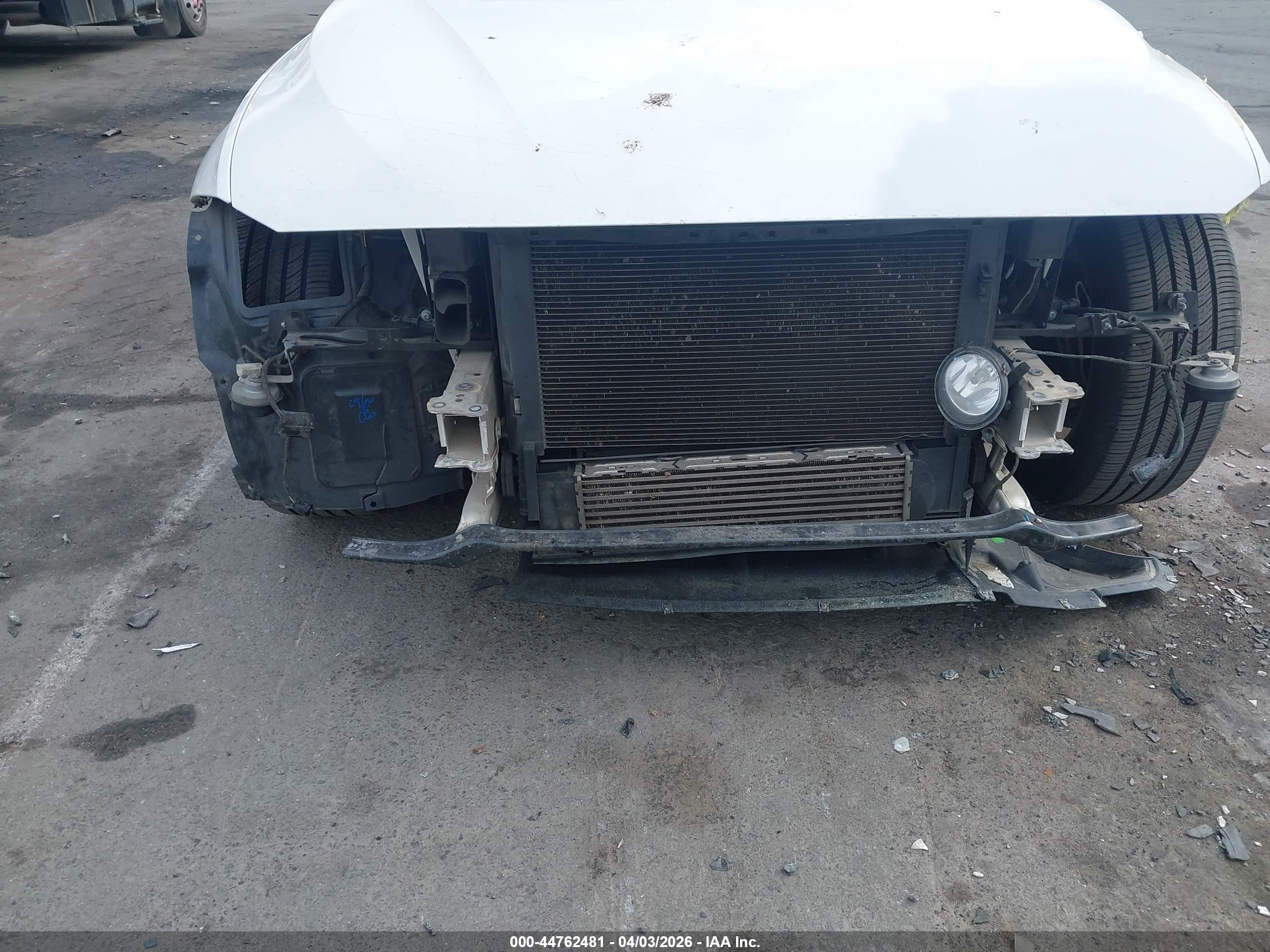 BMW 320I image 6