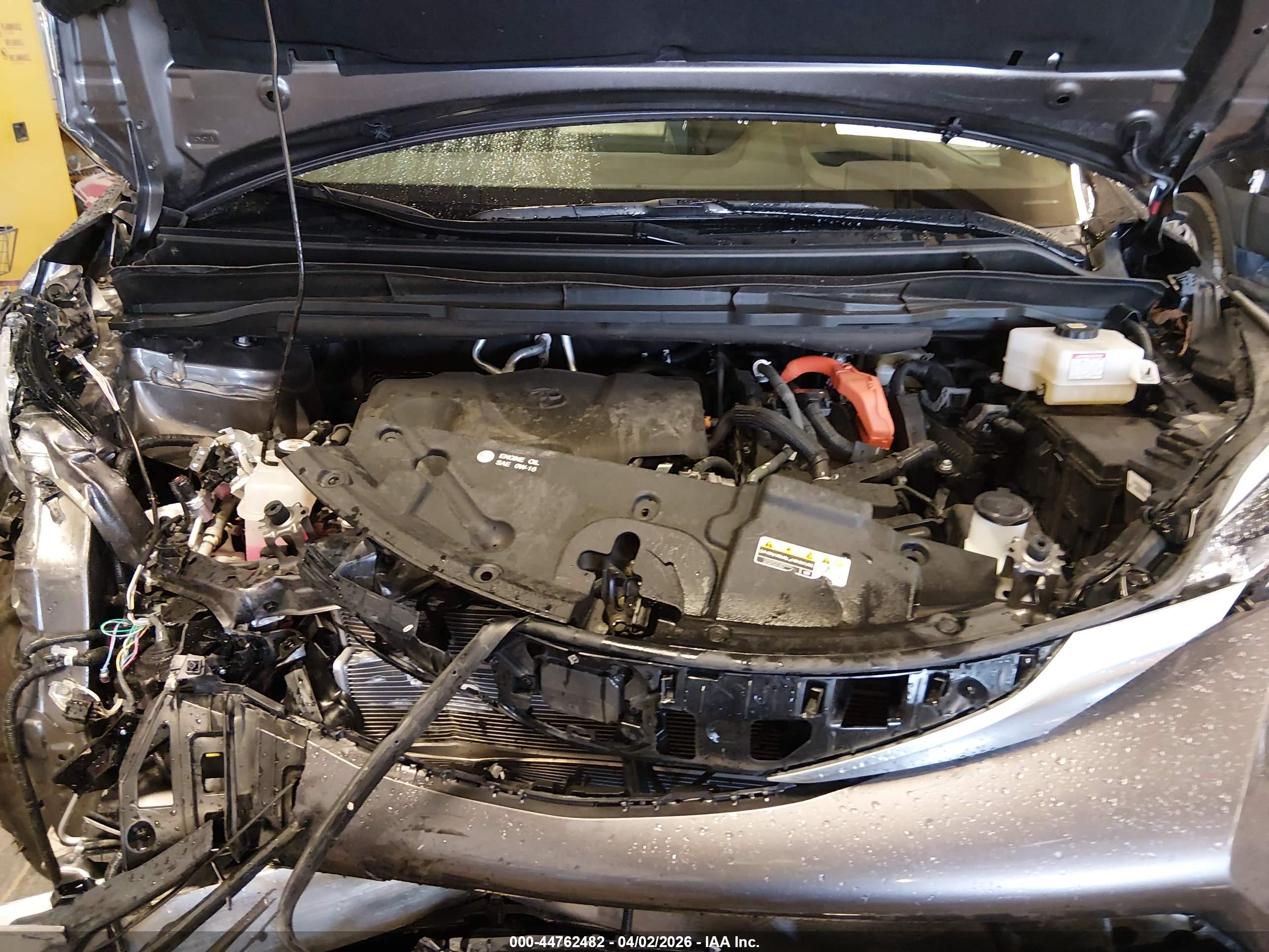 TOYOTA SIENNA image 10