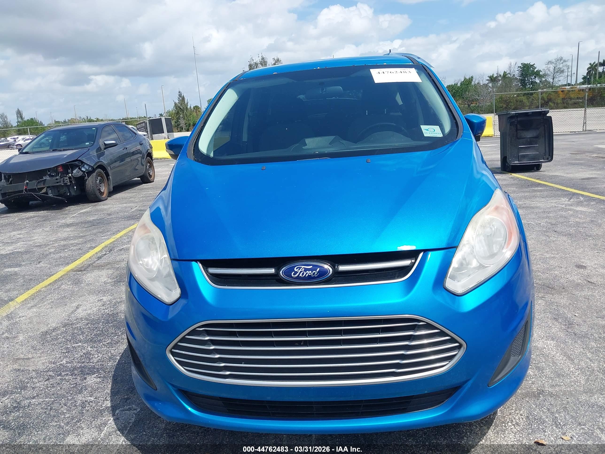 FORD C-MAX image 6