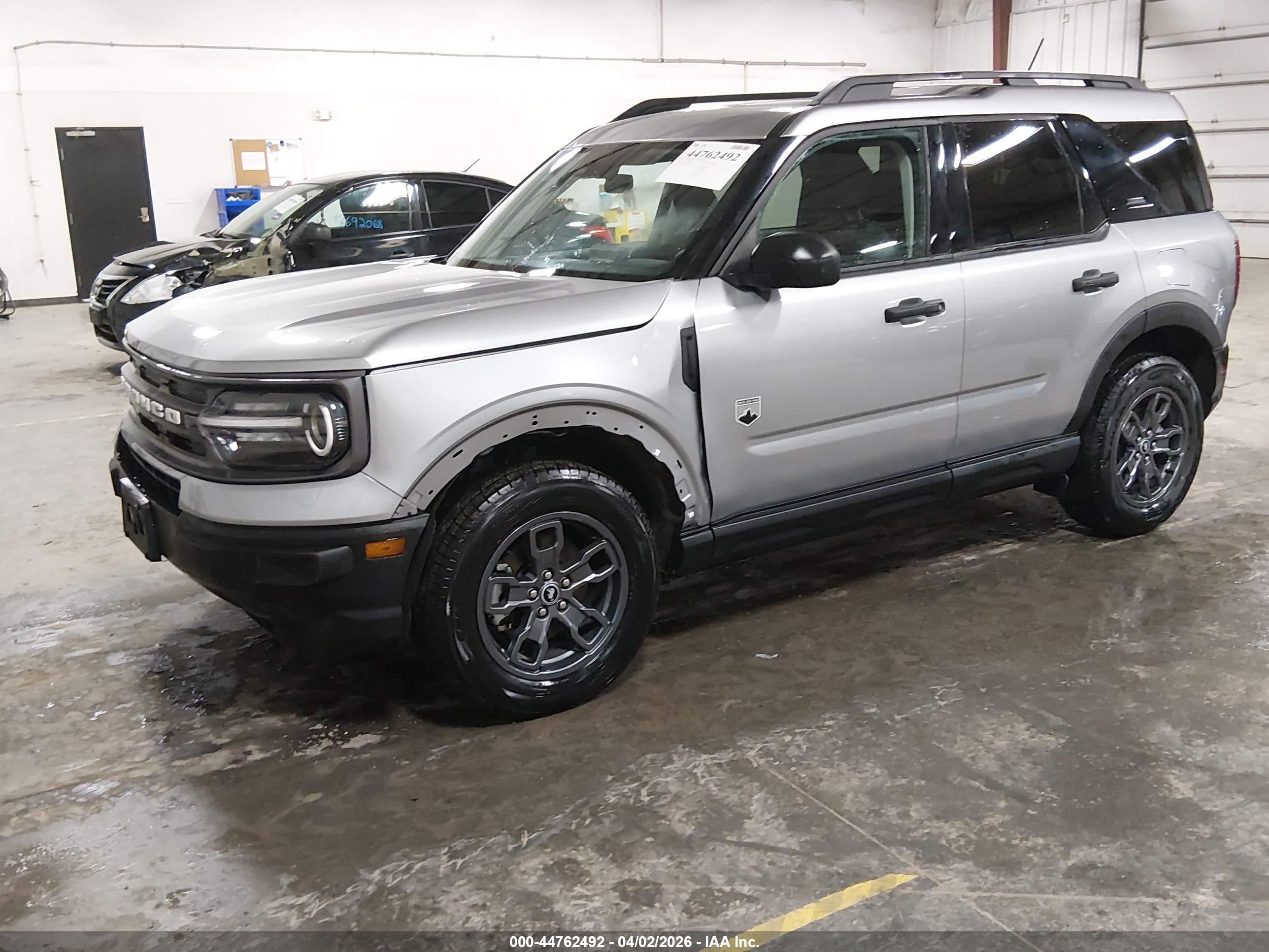 FORD BRONCO image 2