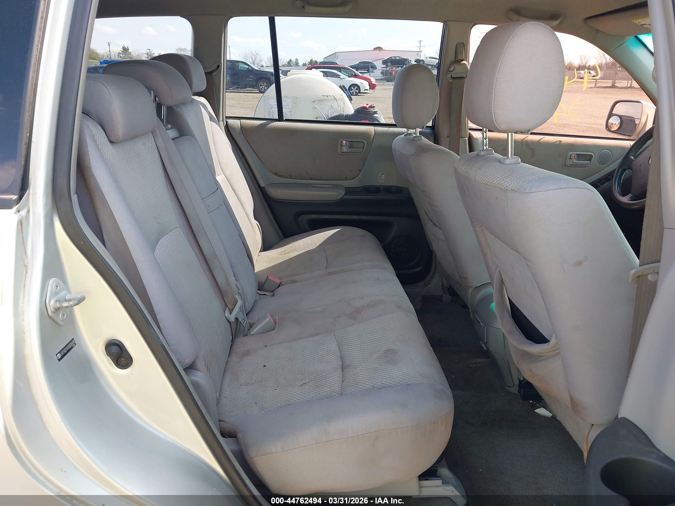 TOYOTA HIGHLANDER image 8