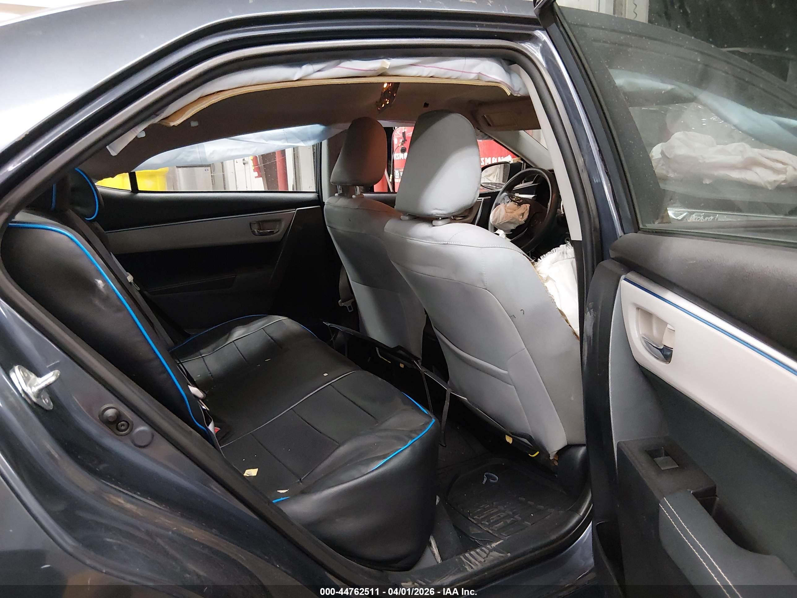 TOYOTA COROLLA image 8