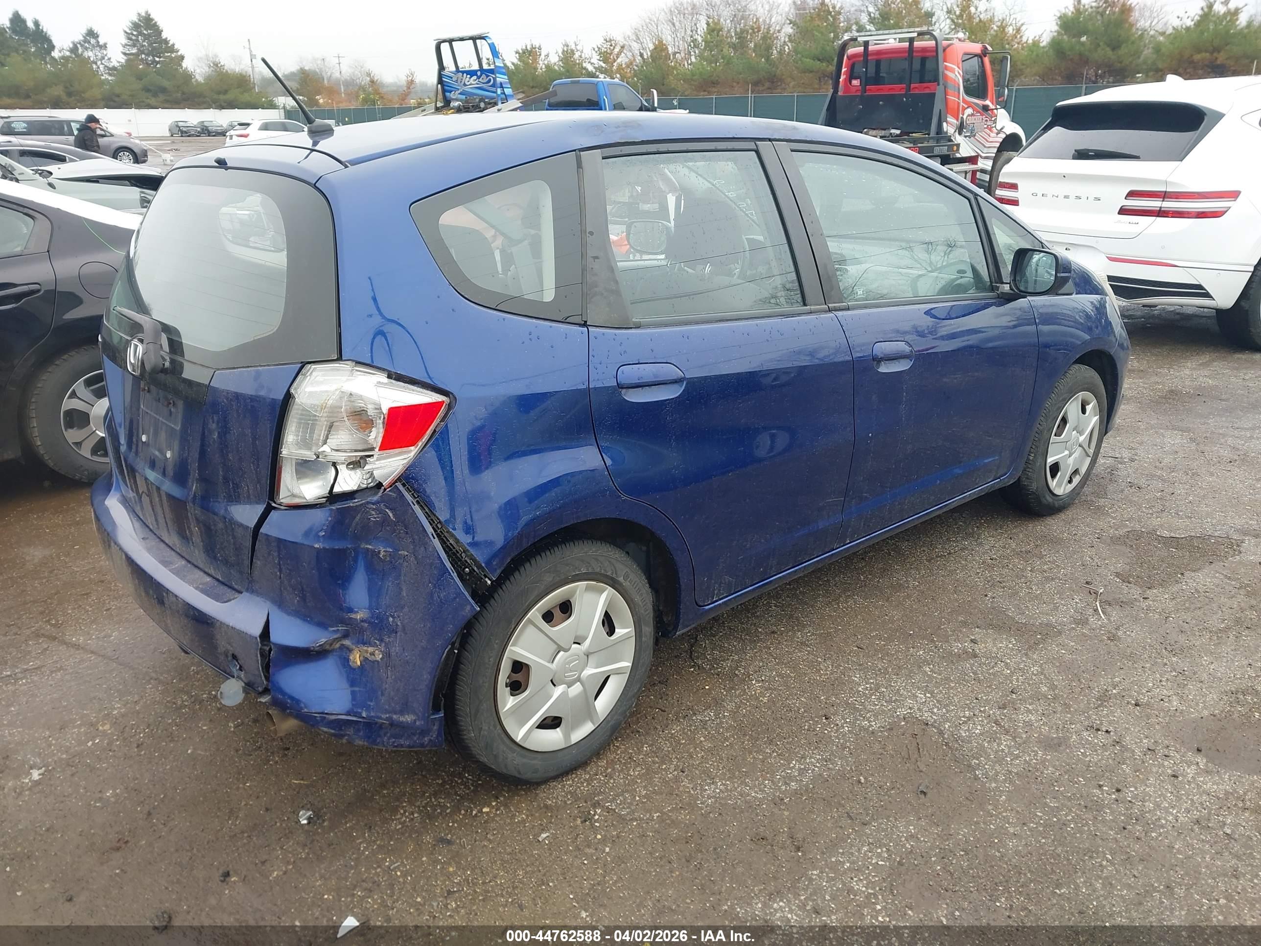 HONDA FIT image 4