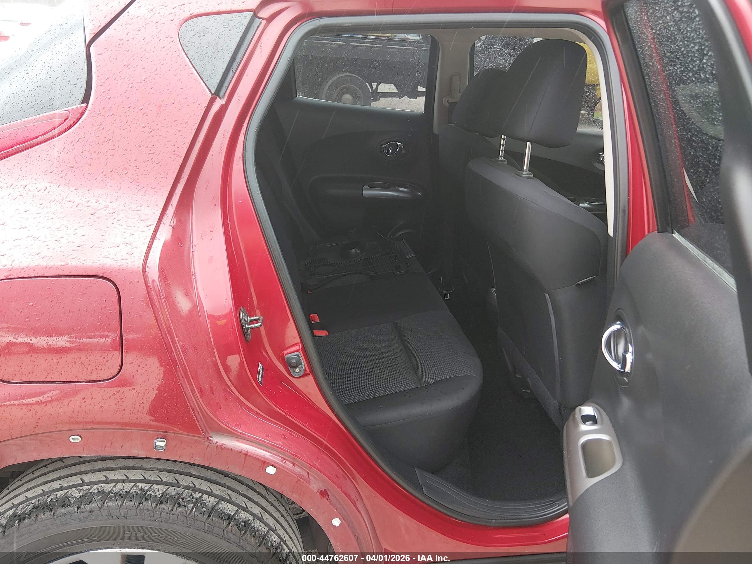 NISSAN JUKE image 8