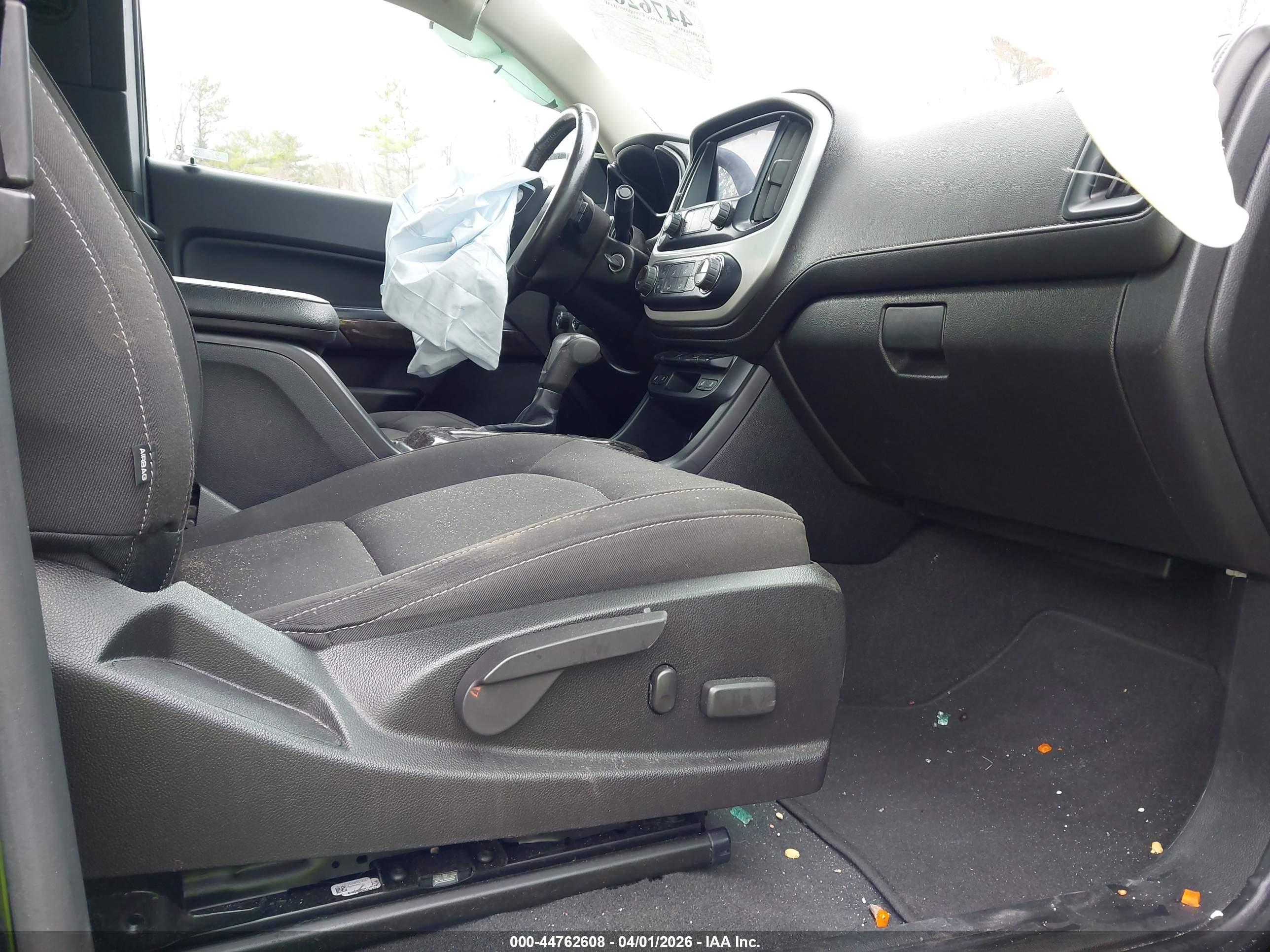 GMC CANYON image 5