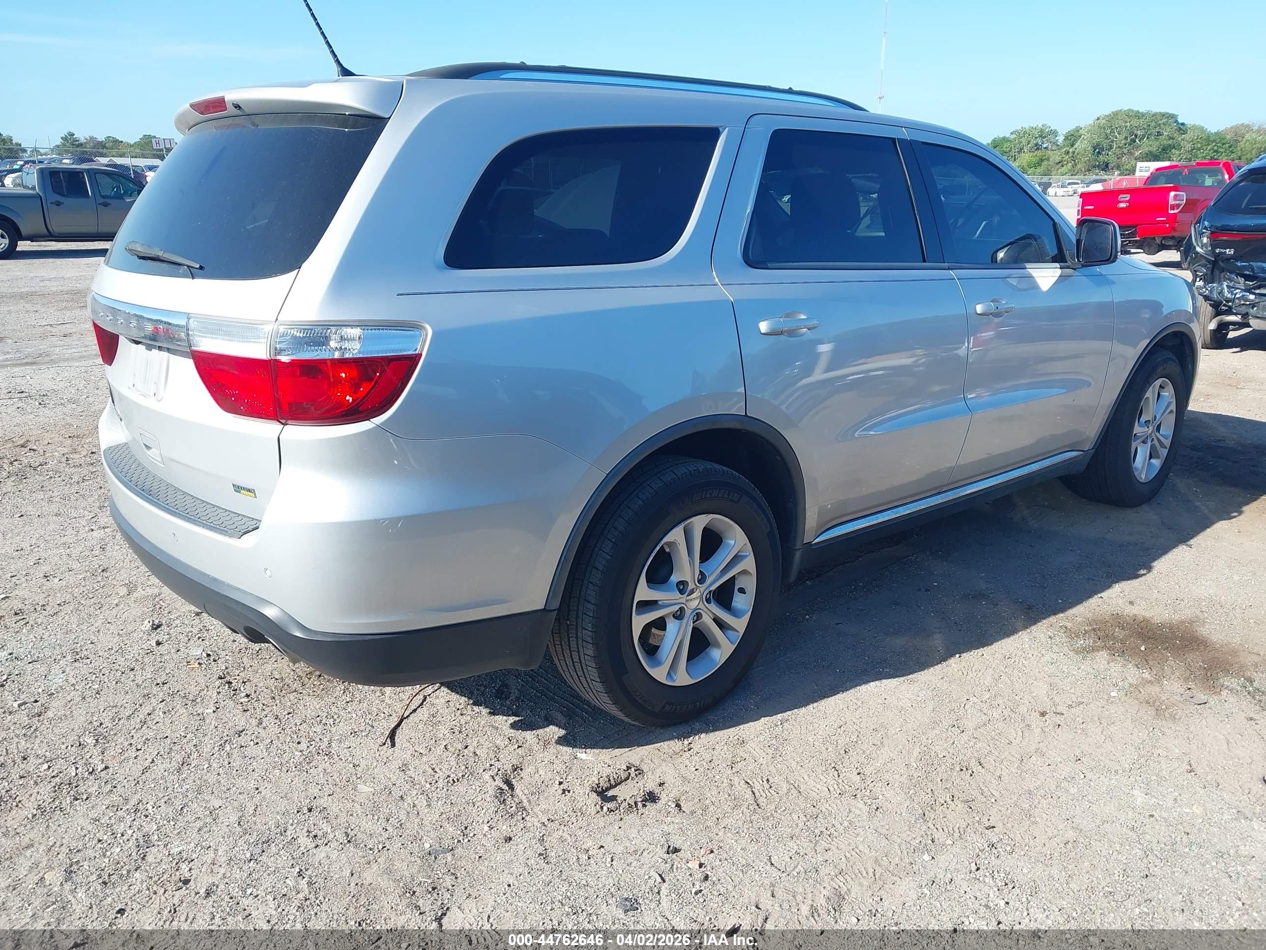 DODGE DURANGO image 4