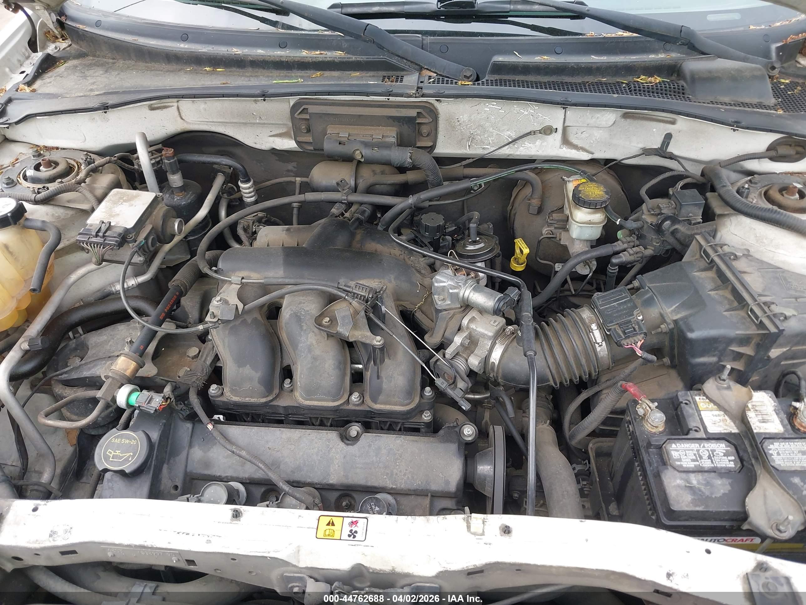 MAZDA TRIBUTE image 10
