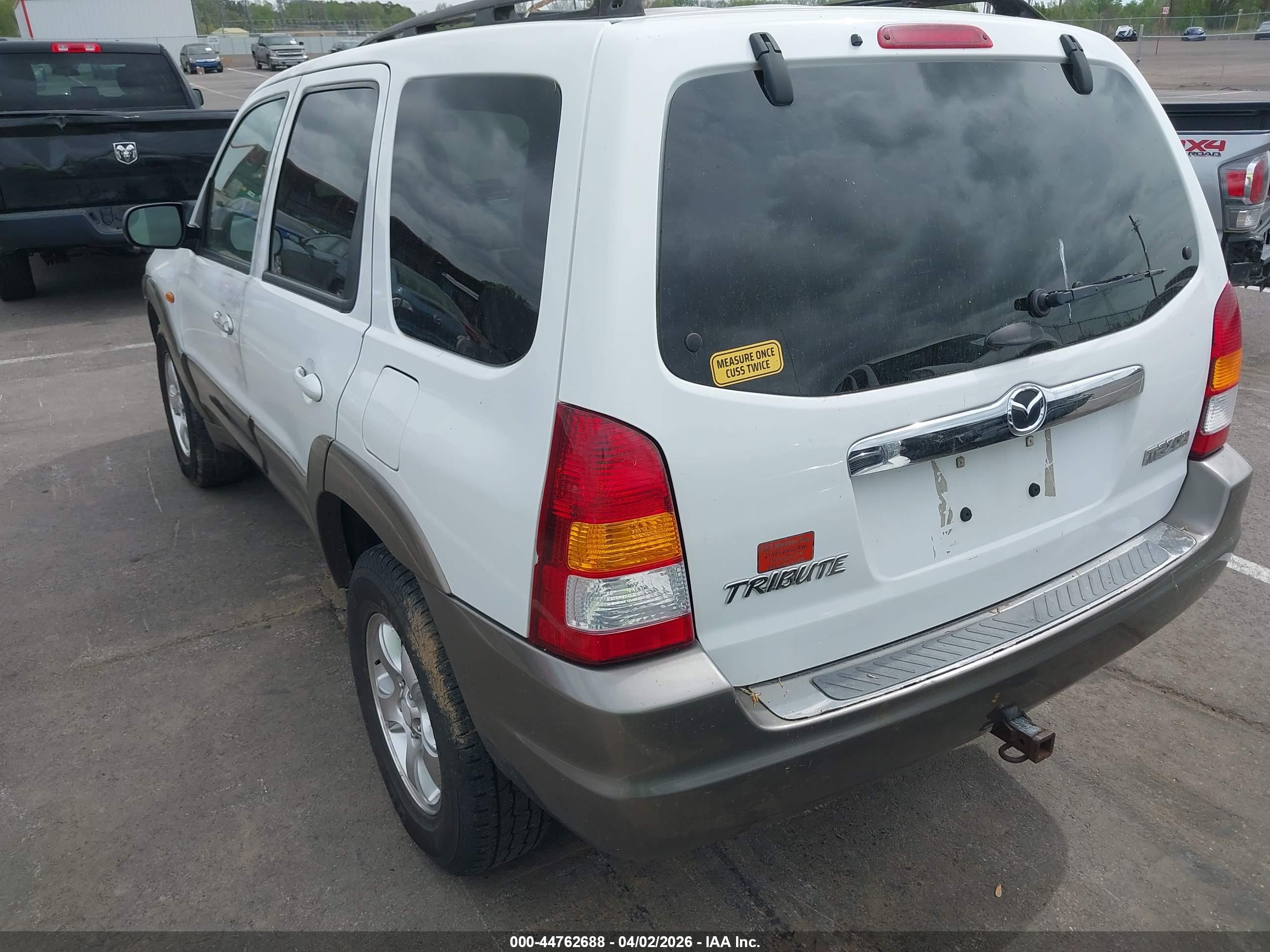 MAZDA TRIBUTE image 3