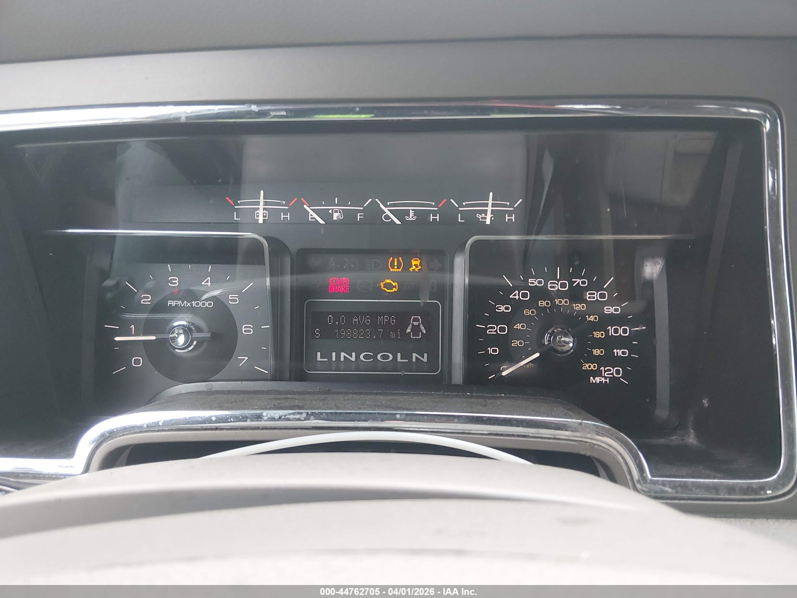 LINCOLN NAVIGATOR image 7