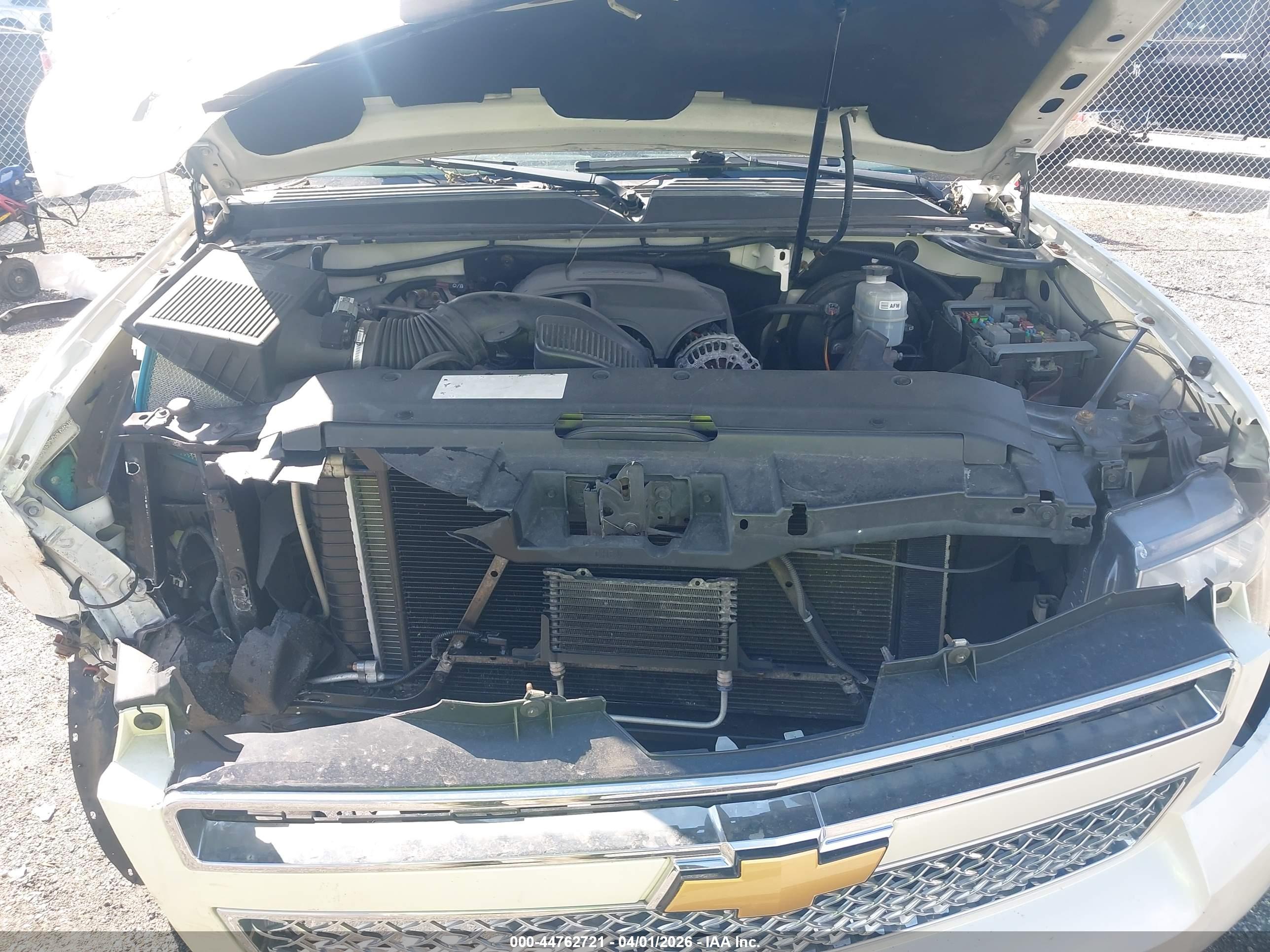 CHEVROLET AVALANCHE image 10