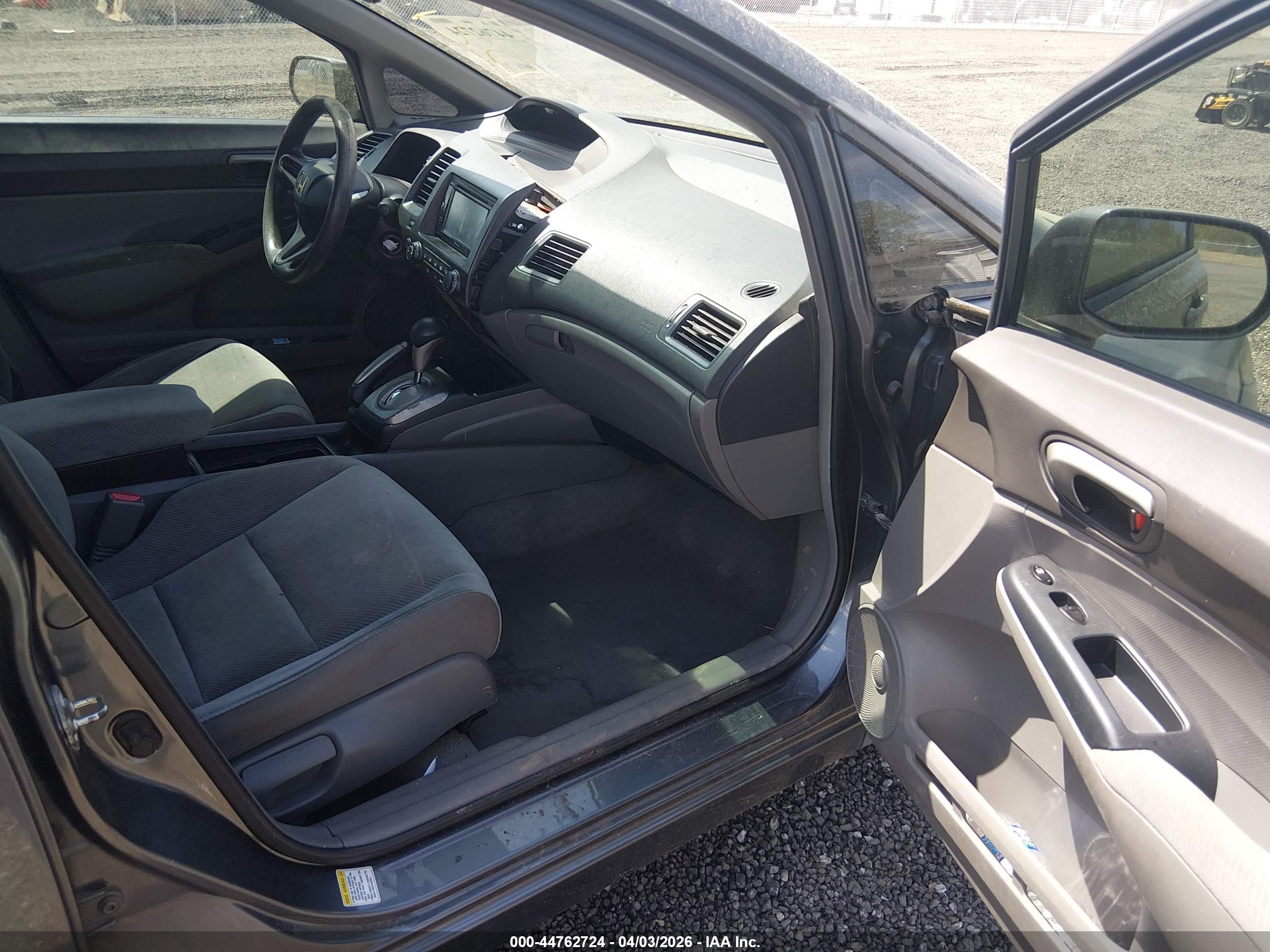 HONDA CIVIC image 5