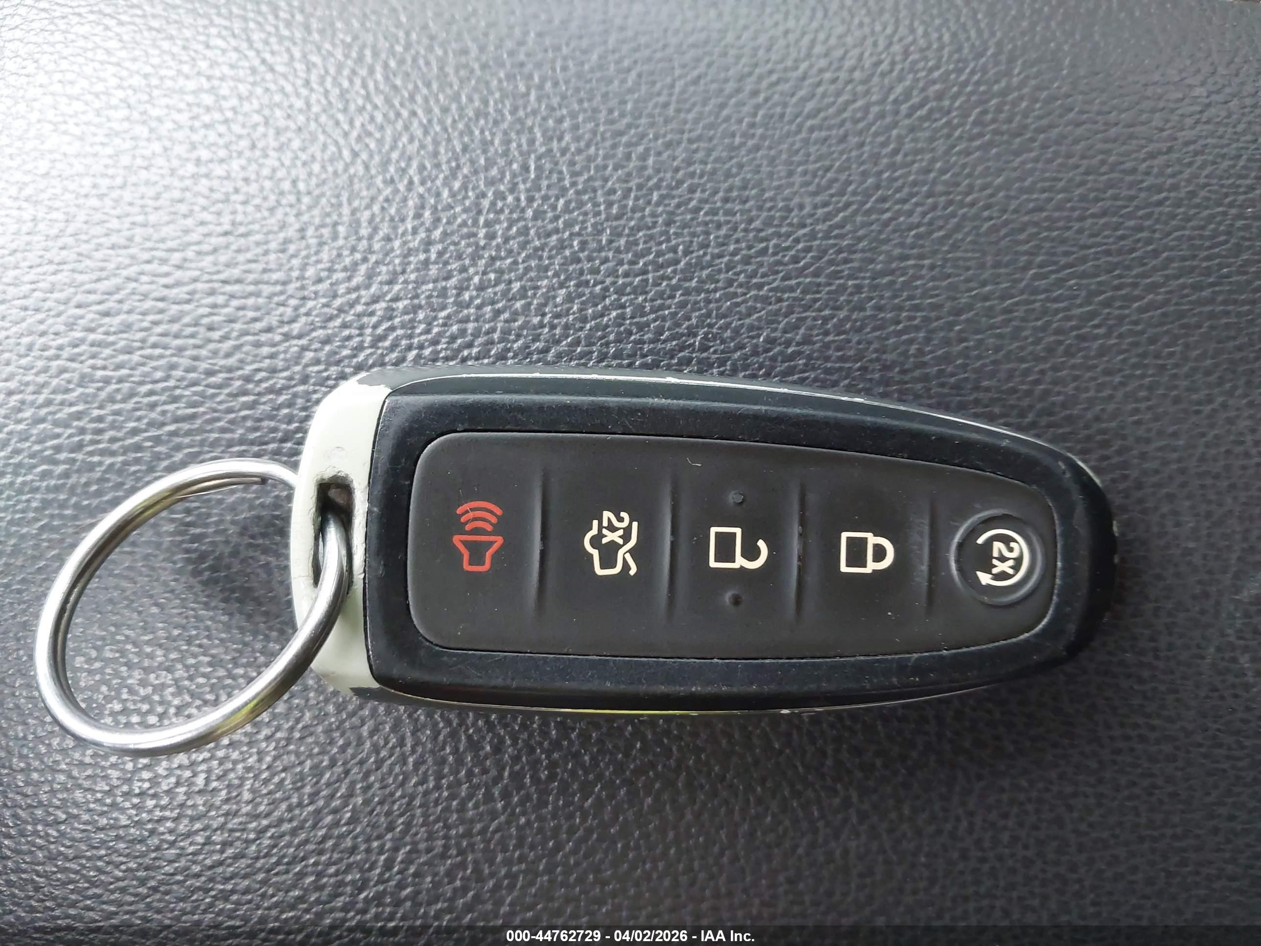FORD ESCAPE image 11